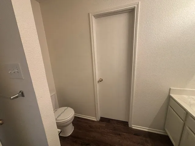 Single Family Residence For Rent in Johnson County , 1024 Carlin Lane, Burleson, Texas 76028, 4 Bedroom, 2 Bathroom, 2 Garage spaces, 1,664 Sqft, built in 2003, mls#21376262, Real Estate Agent in Burleson, Homes For Rent in Johnson county, Homes For Rent in Burleson, Realtor in Burleson Texas, Real Estate Brokerage Independent Realty Texas, Luminita Cordes Realtor