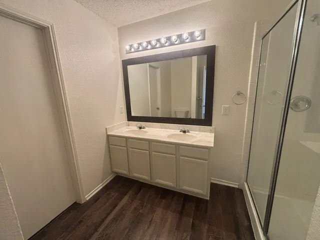 Single Family Residence For Rent in Johnson County , 1024 Carlin Lane, Burleson, Texas 76028, 4 Bedroom, 2 Bathroom, 2 Garage spaces, 1,664 Sqft, built in 2003, mls#21376262, Real Estate Agent in Burleson, Homes For Rent in Johnson county, Homes For Rent in Burleson, Realtor in Burleson Texas, Real Estate Brokerage Independent Realty Texas, Luminita Cordes Realtor