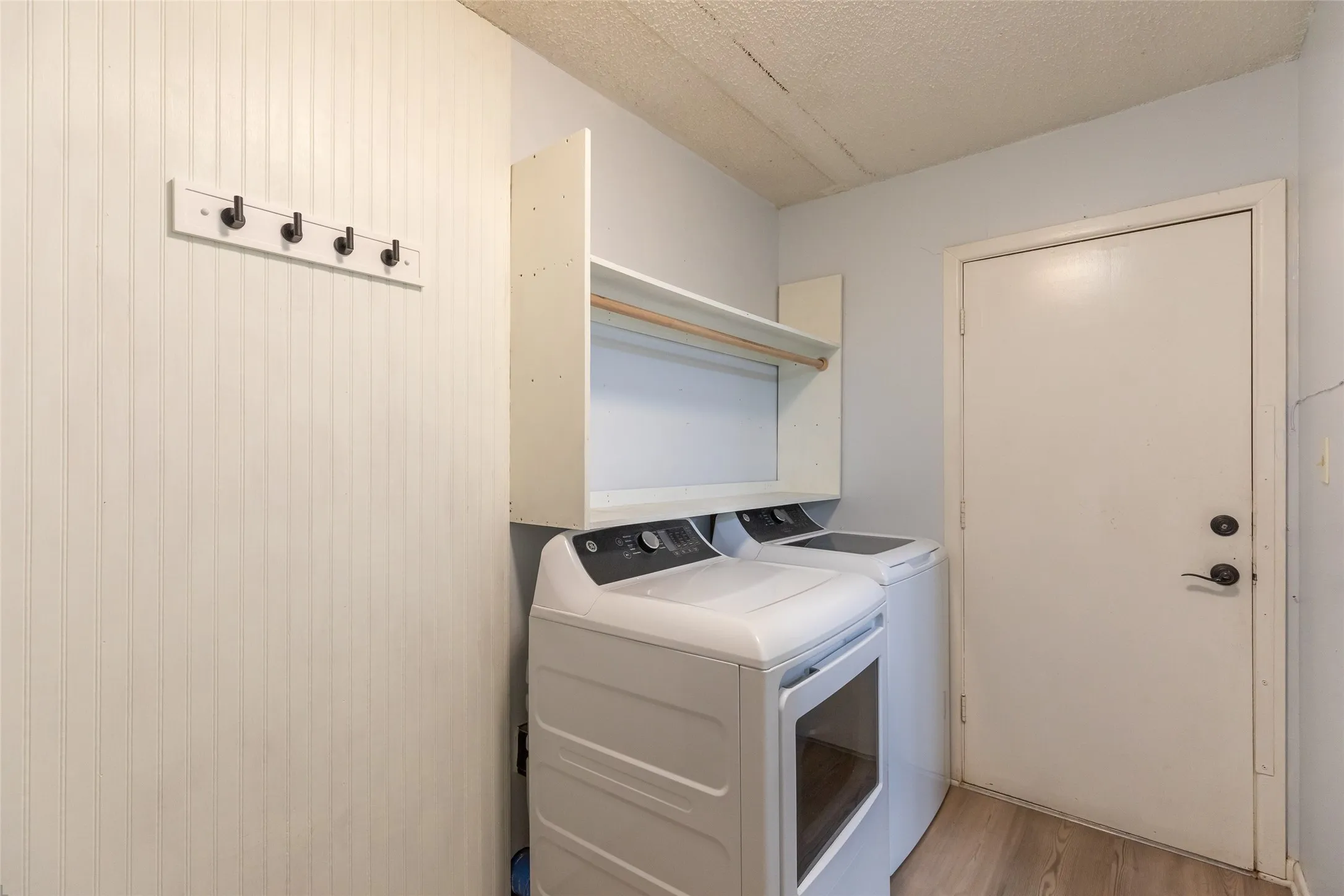 Single Family Residence For Sale in Taylor County , 5310 Alamo Drive, Abilene, Texas 79605, 3 Bedroom, 2 Bathroom, 2 Garage spaces, 1,187 Sqft, built in 1971, mls#21374709, Real Estate Agent in Abilene, Homes For Sale in Taylor county, Homes For Sale in Abilene, Realtor in Abilene Texas, Real Estate Brokerage Independent Realty Texas, Luminita Cordes Realtor