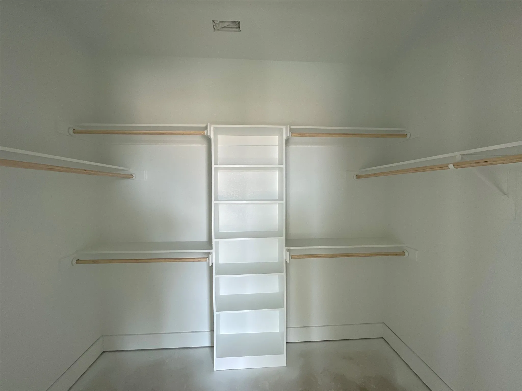 MASTER CLOSET
