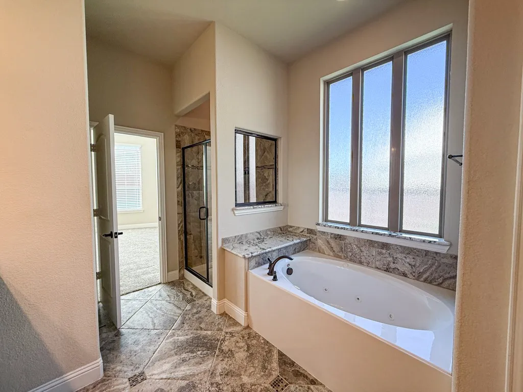 Single Family Residence For Rent in Denton County , 2100 Grant Park Way, Prosper, Texas 75078, 3 Bedroom, 2 Bathroom, 2 Garage spaces, 1,905 Sqft, built in 2017, mls#21375159, Real Estate Agent in Prosper, Homes For Rent in Denton county, Homes For Rent in Prosper, Realtor in Prosper Texas, Real Estate Brokerage Independent Realty Texas, Luminita Cordes Realtor