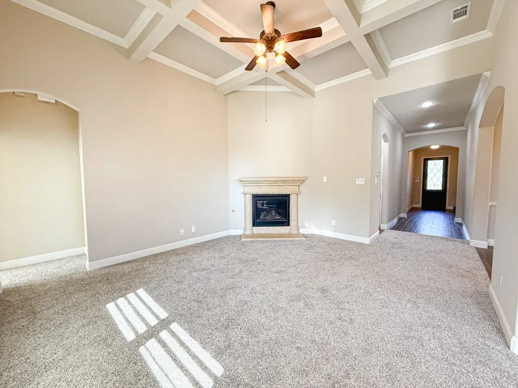 Single Family Residence For Rent in Denton County , 2100 Grant Park Way, Prosper, Texas 75078, 3 Bedroom, 2 Bathroom, 2 Garage spaces, 1,905 Sqft, built in 2017, mls#21375159, Real Estate Agent in Prosper, Homes For Rent in Denton county, Homes For Rent in Prosper, Realtor in Prosper Texas, Real Estate Brokerage Independent Realty Texas, Luminita Cordes Realtor