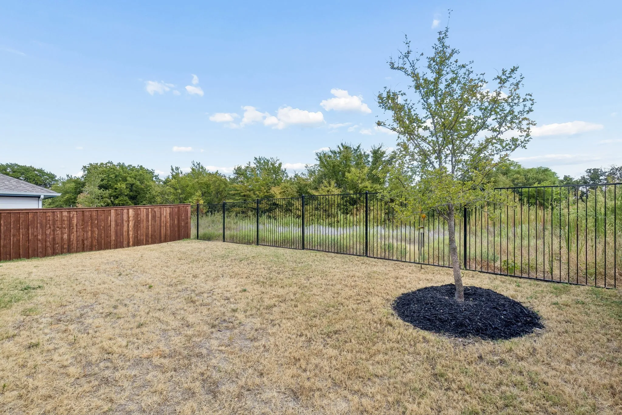 Single Family Residence For Sale in Denton County , 13208 Rich Lane, Providence Village, Texas 76227, 3 Bedroom, 2 Bathroom, 2 Garage spaces, 1,566 Sqft, built in 2024, mls#21375829, Real Estate Agent in Providence Village, Homes For Sale in Denton county, Homes For Sale in Providence Village, Realtor in Providence Village Texas, Real Estate Brokerage Independent Realty Texas, Luminita Cordes Realtor