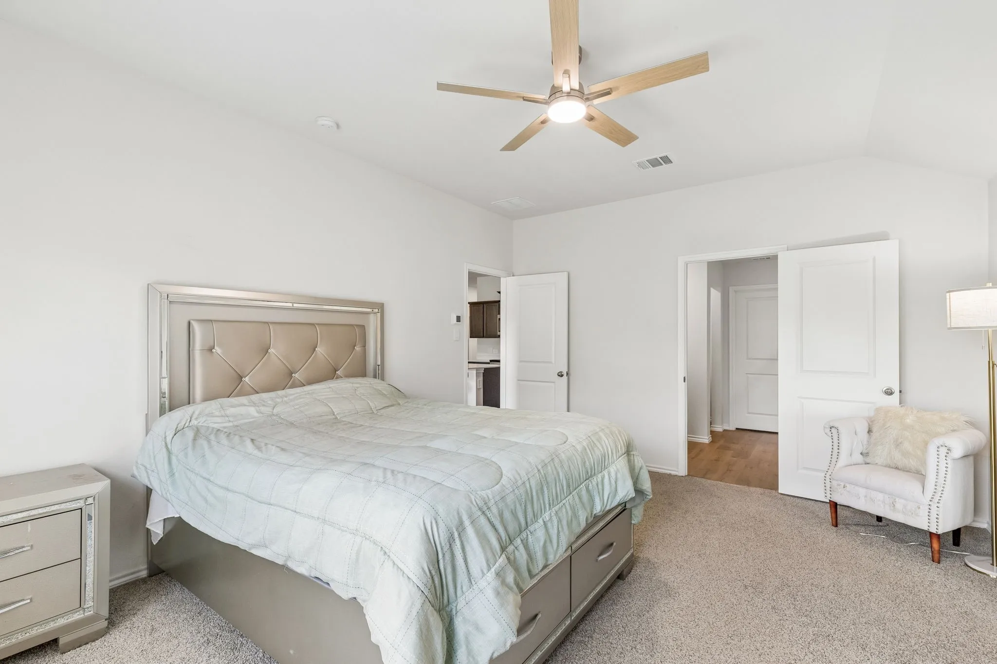 Single Family Residence For Sale in Denton County , 13208 Rich Lane, Providence Village, Texas 76227, 3 Bedroom, 2 Bathroom, 2 Garage spaces, 1,566 Sqft, built in 2024, mls#21375829, Real Estate Agent in Providence Village, Homes For Sale in Denton county, Homes For Sale in Providence Village, Realtor in Providence Village Texas, Real Estate Brokerage Independent Realty Texas, Luminita Cordes Realtor