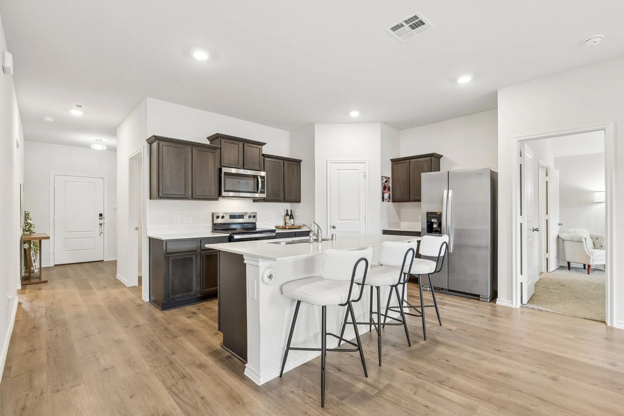 Single Family Residence For Sale in Denton County , 13208 Rich Lane, Providence Village, Texas 76227, 3 Bedroom, 2 Bathroom, 2 Garage spaces, 1,566 Sqft, built in 2024, mls#21375829, Real Estate Agent in Providence Village, Homes For Sale in Denton county, Homes For Sale in Providence Village, Realtor in Providence Village Texas, Real Estate Brokerage Independent Realty Texas, Luminita Cordes Realtor