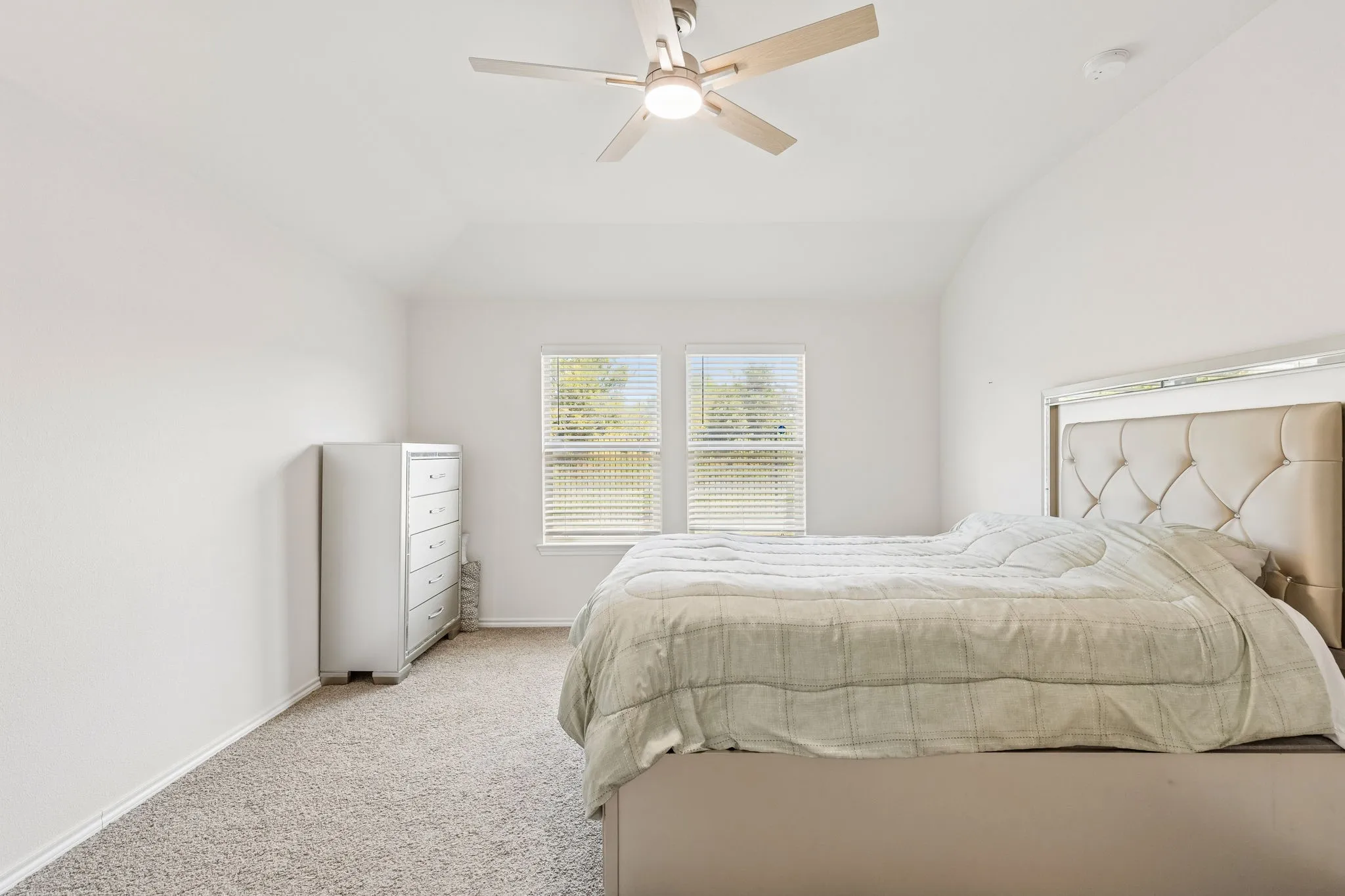 Single Family Residence For Sale in Denton County , 13208 Rich Lane, Providence Village, Texas 76227, 3 Bedroom, 2 Bathroom, 2 Garage spaces, 1,566 Sqft, built in 2024, mls#21375829, Real Estate Agent in Providence Village, Homes For Sale in Denton county, Homes For Sale in Providence Village, Realtor in Providence Village Texas, Real Estate Brokerage Independent Realty Texas, Luminita Cordes Realtor