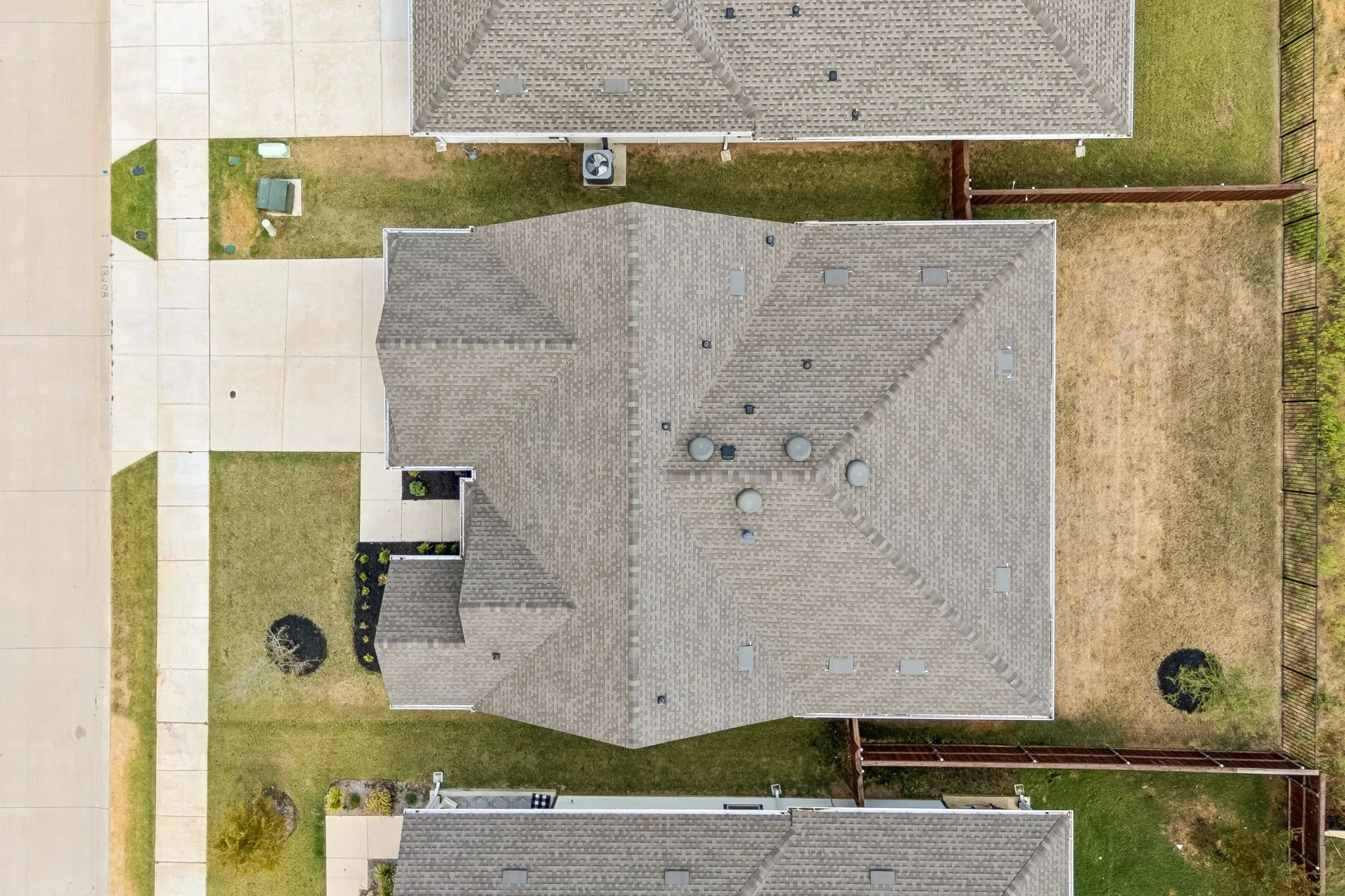 Single Family Residence For Sale in Denton County , 13208 Rich Lane, Providence Village, Texas 76227, 3 Bedroom, 2 Bathroom, 2 Garage spaces, 1,566 Sqft, built in 2024, mls#21375829, Real Estate Agent in Providence Village, Homes For Sale in Denton county, Homes For Sale in Providence Village, Realtor in Providence Village Texas, Real Estate Brokerage Independent Realty Texas, Luminita Cordes Realtor