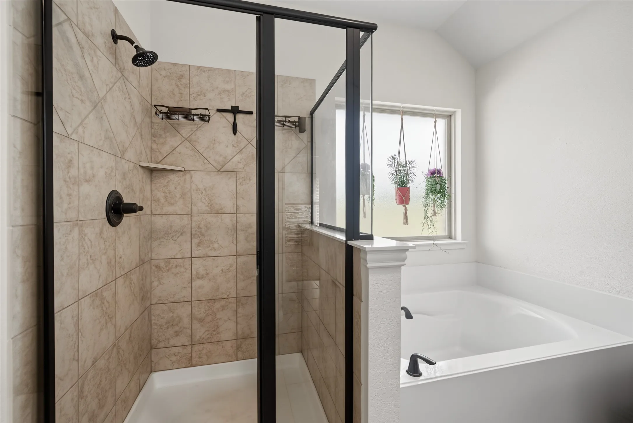 Single Family Residence For Sale in Wise County , 1268 County Road 4797, Springtown, Texas 76082, 4 Bedroom, 2 Bathroom, 2 Garage spaces, 2,139 Sqft, built in 2020, mls#21376194, Real Estate Agent in Springtown, Homes For Sale in Wise county, Homes For Sale in Springtown, Realtor in Springtown Texas, Real Estate Brokerage Independent Realty Texas, Luminita Cordes Realtor