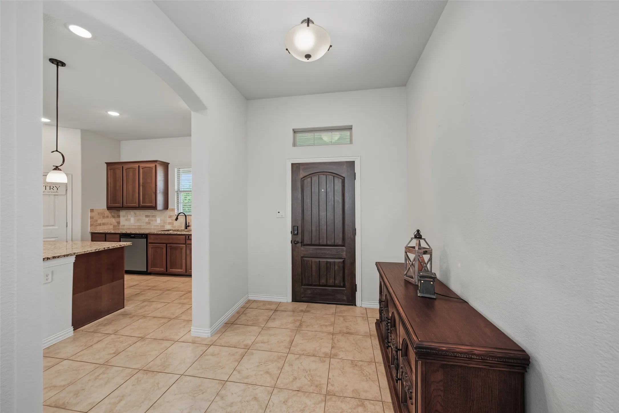 Single Family Residence For Sale in Wise County , 1268 County Road 4797, Springtown, Texas 76082, 4 Bedroom, 2 Bathroom, 2 Garage spaces, 2,139 Sqft, built in 2020, mls#21376194, Real Estate Agent in Springtown, Homes For Sale in Wise county, Homes For Sale in Springtown, Realtor in Springtown Texas, Real Estate Brokerage Independent Realty Texas, Luminita Cordes Realtor