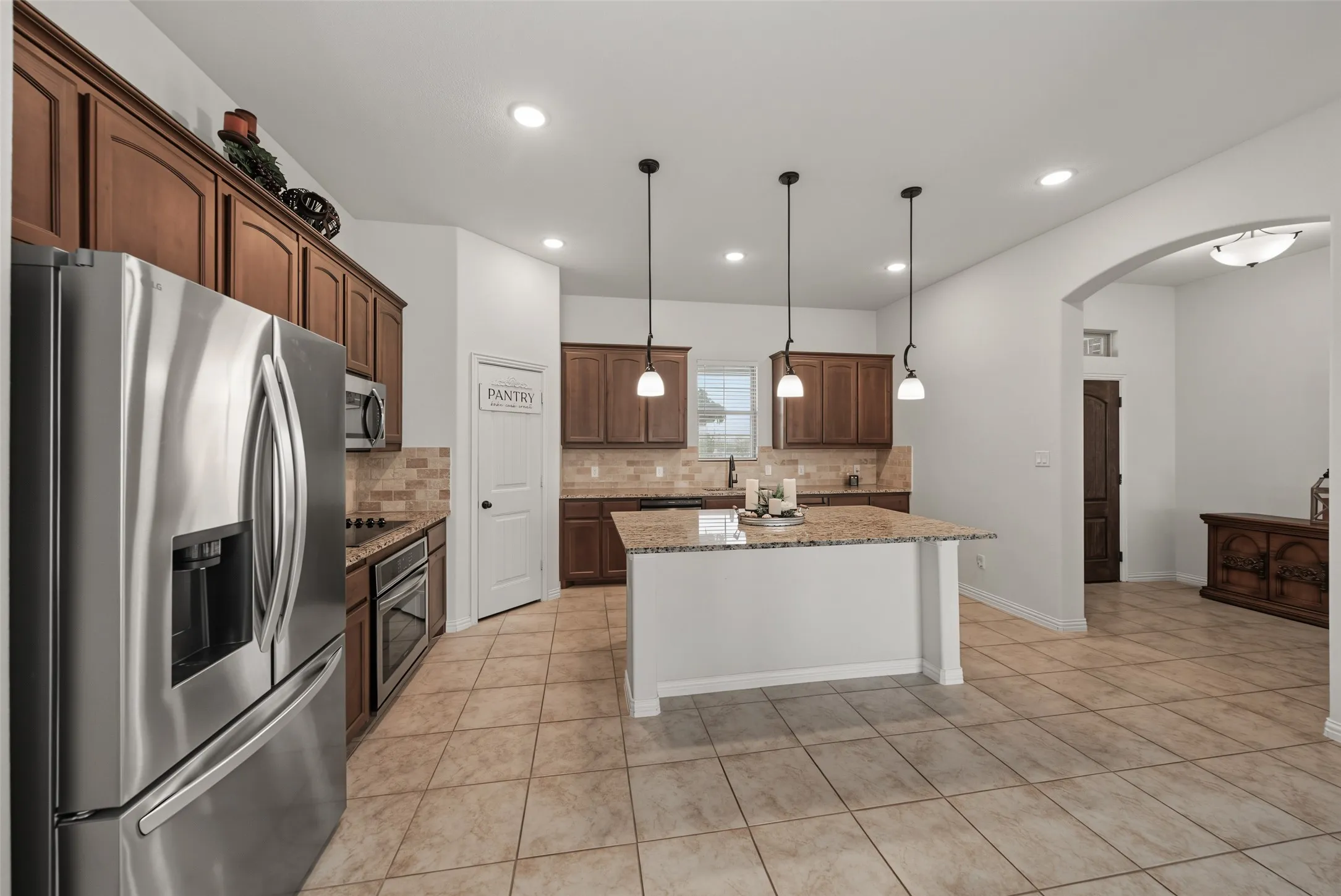 Single Family Residence For Sale in Wise County , 1268 County Road 4797, Springtown, Texas 76082, 4 Bedroom, 2 Bathroom, 2 Garage spaces, 2,139 Sqft, built in 2020, mls#21376194, Real Estate Agent in Springtown, Homes For Sale in Wise county, Homes For Sale in Springtown, Realtor in Springtown Texas, Real Estate Brokerage Independent Realty Texas, Luminita Cordes Realtor