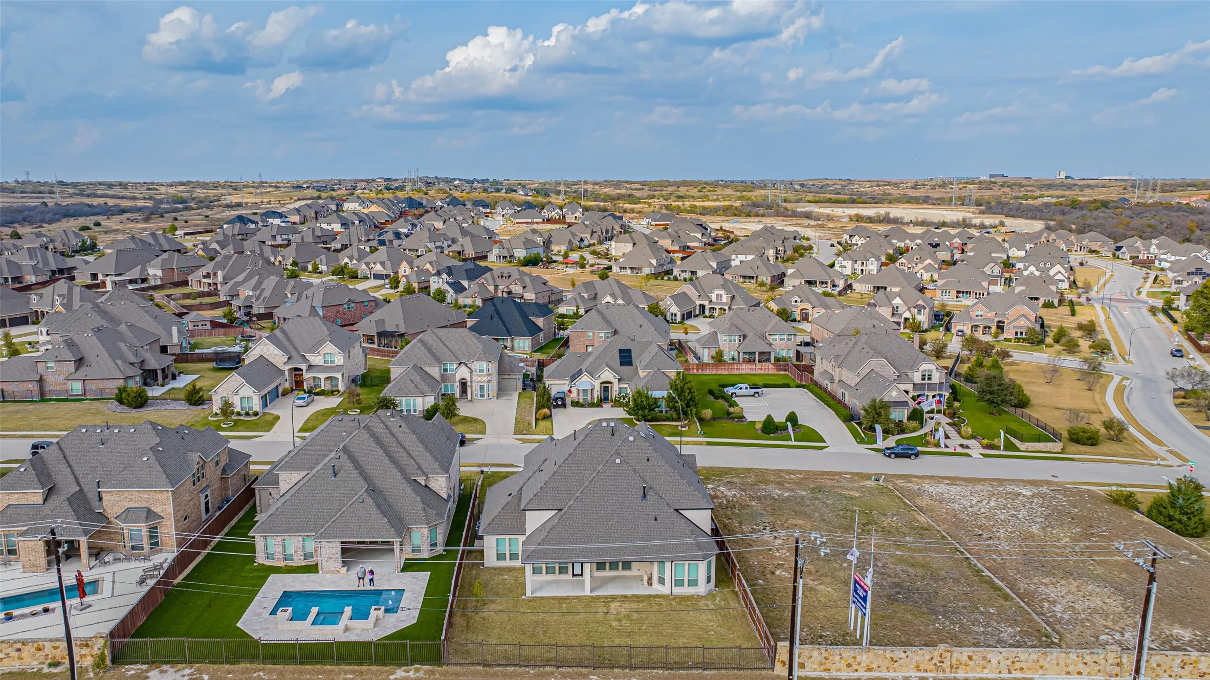 Single Family Residence For Rent in Tarrant County , 4109 Frontera Vista Drive, Fort Worth, Texas 76179, 5 Bedroom, 4 Bathroom, 3 Garage spaces, 4,650 Sqft, built in 2022, mls#21374507, Real Estate Agent in Fort Worth, Homes For Rent in Tarrant county, Homes For Rent in Fort Worth, Realtor in Fort Worth Texas, Real Estate Brokerage Independent Realty Texas, Luminita Cordes Realtor