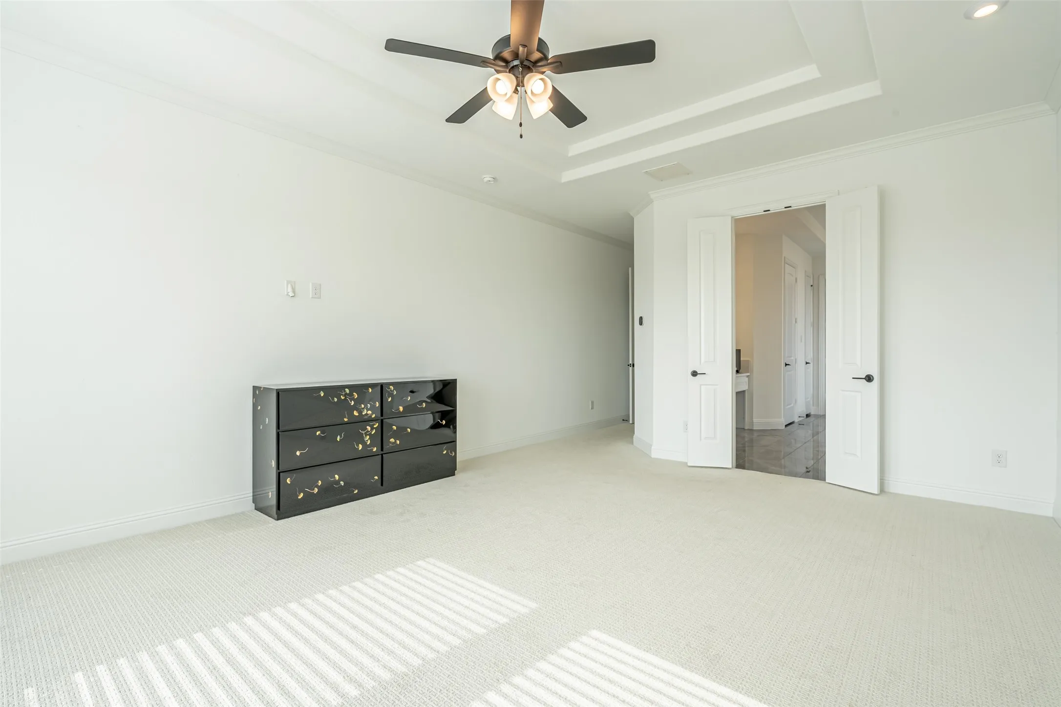 Single Family Residence For Rent in Tarrant County , 4109 Frontera Vista Drive, Fort Worth, Texas 76179, 5 Bedroom, 4 Bathroom, 3 Garage spaces, 4,650 Sqft, built in 2022, mls#21374507, Real Estate Agent in Fort Worth, Homes For Rent in Tarrant county, Homes For Rent in Fort Worth, Realtor in Fort Worth Texas, Real Estate Brokerage Independent Realty Texas, Luminita Cordes Realtor