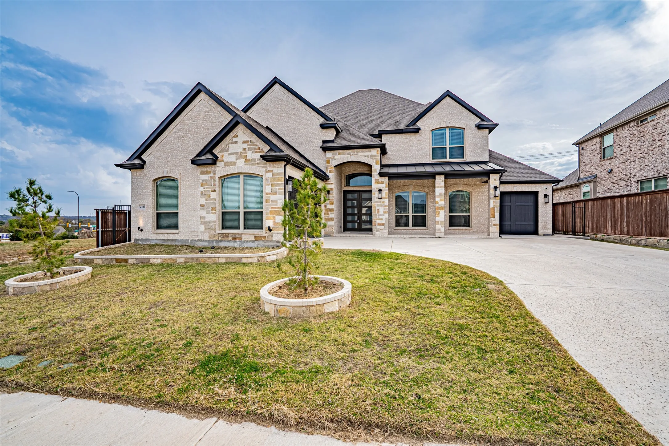 Single Family Residence For Rent in Tarrant County , 4109 Frontera Vista Drive, Fort Worth, Texas 76179, 5 Bedroom, 4 Bathroom, 3 Garage spaces, 4,650 Sqft, built in 2022, mls#21374507, Real Estate Agent in Fort Worth, Homes For Rent in Tarrant county, Homes For Rent in Fort Worth, Realtor in Fort Worth Texas, Real Estate Brokerage Independent Realty Texas, Luminita Cordes Realtor