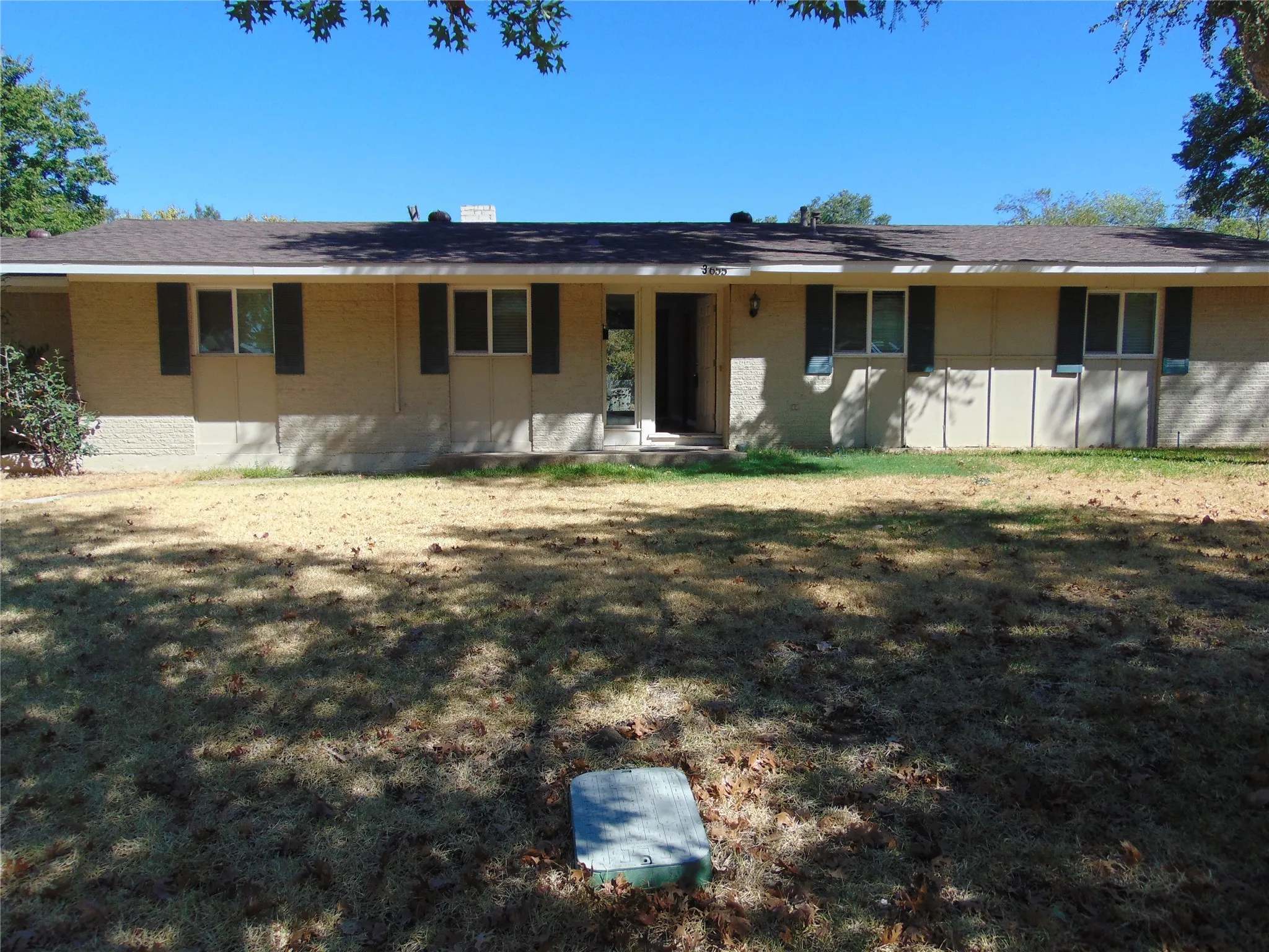 Single Family Residence For Sale in Dallas County , 3655 Pallos Verdas Drive, Dallas, Texas 75229, 3 Bedroom, 2 Bathroom, 2 Garage spaces, 1,705 Sqft, built in 1958, mls#21376296, Real Estate Agent in Dallas, Homes For Sale in Dallas county, Homes For Sale in Dallas, Realtor in Dallas Texas, Real Estate Brokerage Independent Realty Texas, Luminita Cordes Realtor