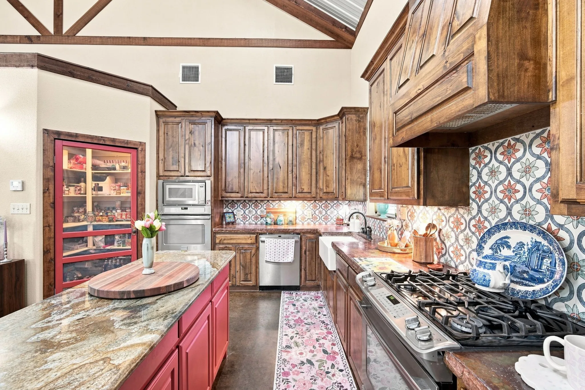 Single Family Residence For Sale in Bosque County , 259 County Road 1409, Morgan, Texas 76671, 3 Bedroom, 3 Bathroom, 2 Garage spaces, 2,544 Sqft, built in 2014, mls#21374299, Real Estate Agent in Morgan, Homes For Sale in Bosque county, Homes For Sale in Morgan, Realtor in Morgan Texas, Real Estate Brokerage Independent Realty Texas, Luminita Cordes Realtor