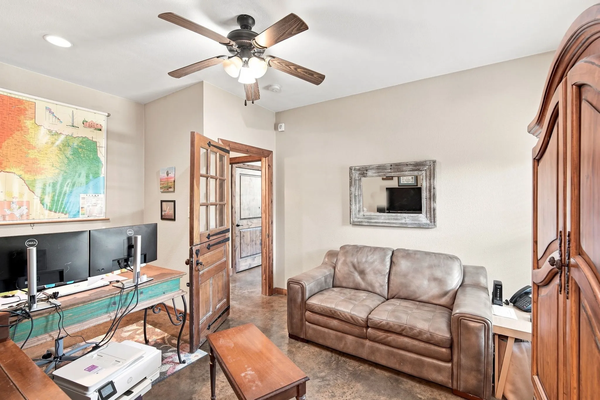 Single Family Residence For Sale in Bosque County , 259 County Road 1409, Morgan, Texas 76671, 3 Bedroom, 3 Bathroom, 2 Garage spaces, 2,544 Sqft, built in 2014, mls#21374299, Real Estate Agent in Morgan, Homes For Sale in Bosque county, Homes For Sale in Morgan, Realtor in Morgan Texas, Real Estate Brokerage Independent Realty Texas, Luminita Cordes Realtor