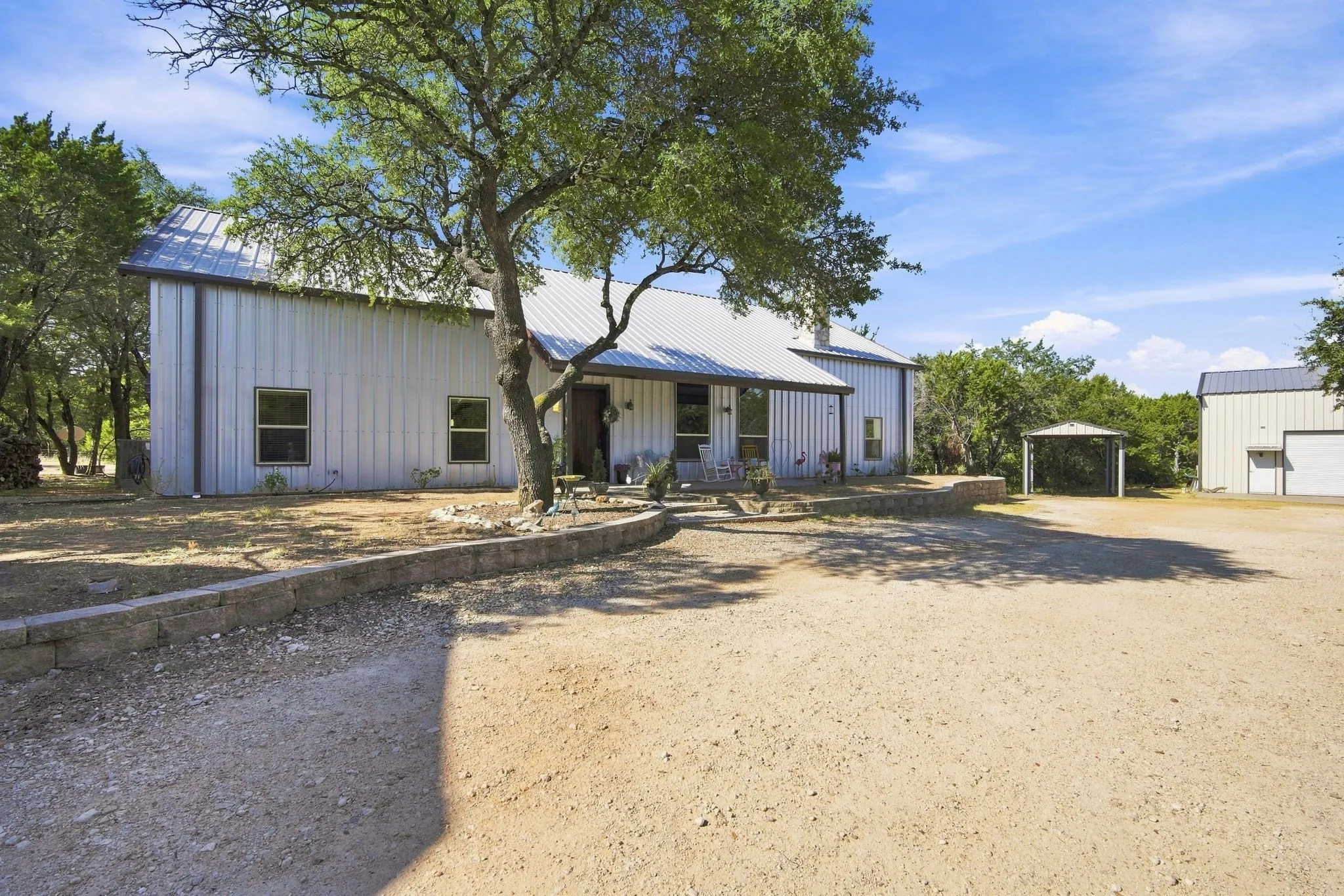 Single Family Residence For Sale in Bosque County , 259 County Road 1409, Morgan, Texas 76671, 3 Bedroom, 3 Bathroom, 2 Garage spaces, 2,544 Sqft, built in 2014, mls#21374299, Real Estate Agent in Morgan, Homes For Sale in Bosque county, Homes For Sale in Morgan, Realtor in Morgan Texas, Real Estate Brokerage Independent Realty Texas, Luminita Cordes Realtor