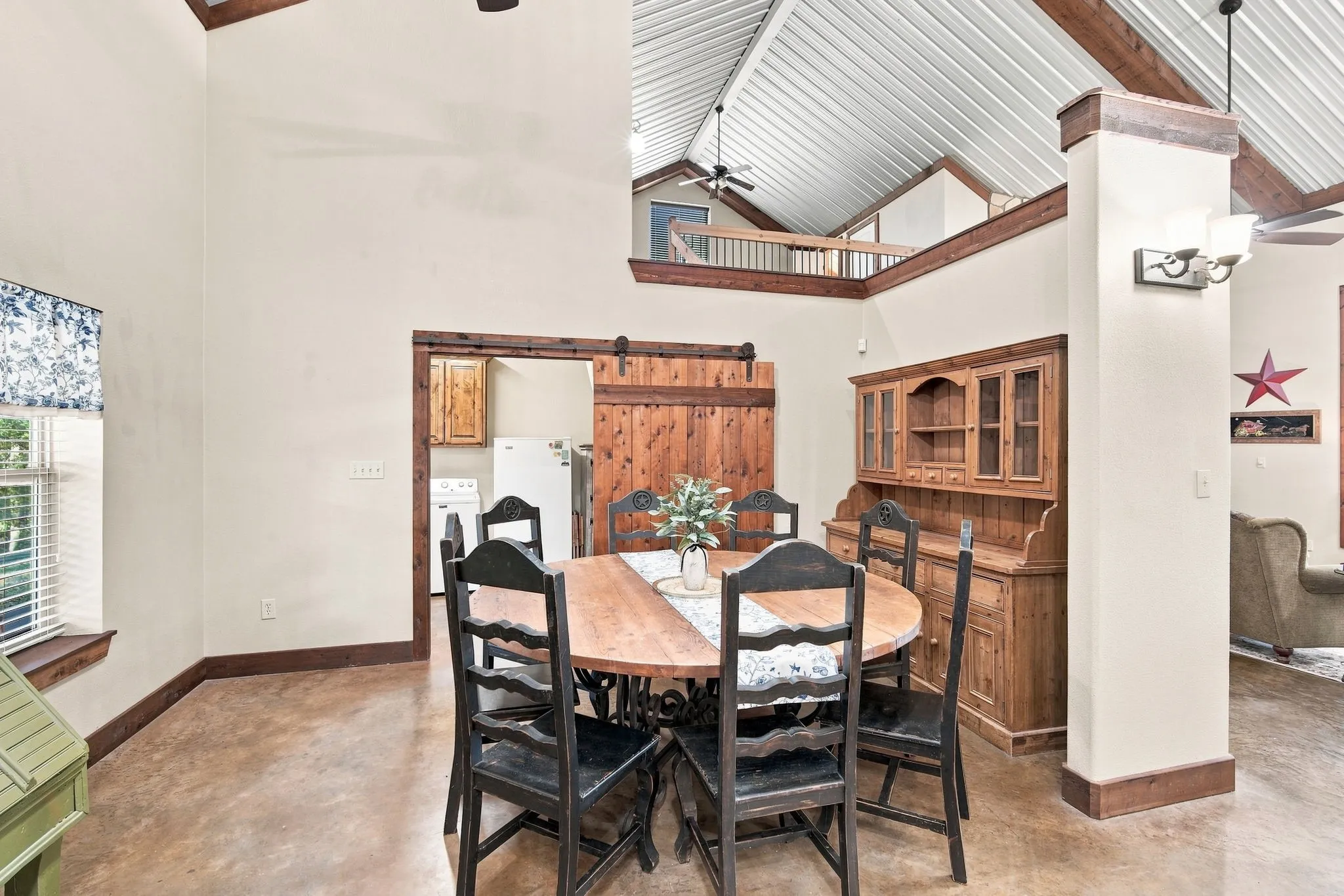 Single Family Residence For Sale in Bosque County , 259 County Road 1409, Morgan, Texas 76671, 3 Bedroom, 3 Bathroom, 2 Garage spaces, 2,544 Sqft, built in 2014, mls#21374299, Real Estate Agent in Morgan, Homes For Sale in Bosque county, Homes For Sale in Morgan, Realtor in Morgan Texas, Real Estate Brokerage Independent Realty Texas, Luminita Cordes Realtor