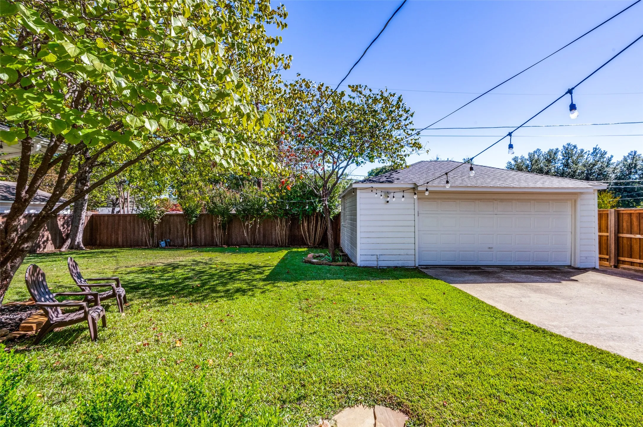 Single Family Residence For Rent in Dallas County , 6920 Winchester Street, Dallas, Texas 75231, 3 Bedroom, 3 Bathroom, 2 Garage spaces, 2,117 Sqft, built in 1957, mls#21376211, Real Estate Agent in Dallas, Homes For Rent in Dallas county, Homes For Rent in Dallas, Realtor in Dallas Texas, Real Estate Brokerage Independent Realty Texas, Luminita Cordes Realtor