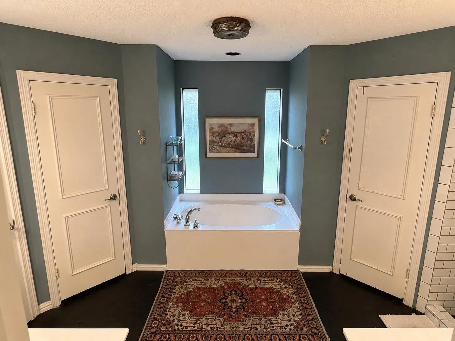 Single Family Residence For Sale in Tarrant County , 2858 Cresthaven Drive, Grapevine, Texas 76051, 3 Bedroom, 2 Bathroom, 2 Garage spaces, 1,894 Sqft, built in 1980, mls#21376127, Real Estate Agent in Grapevine, Homes For Sale in Tarrant county, Homes For Sale in Grapevine, Realtor in Grapevine Texas, Real Estate Brokerage Independent Realty Texas, Luminita Cordes Realtor