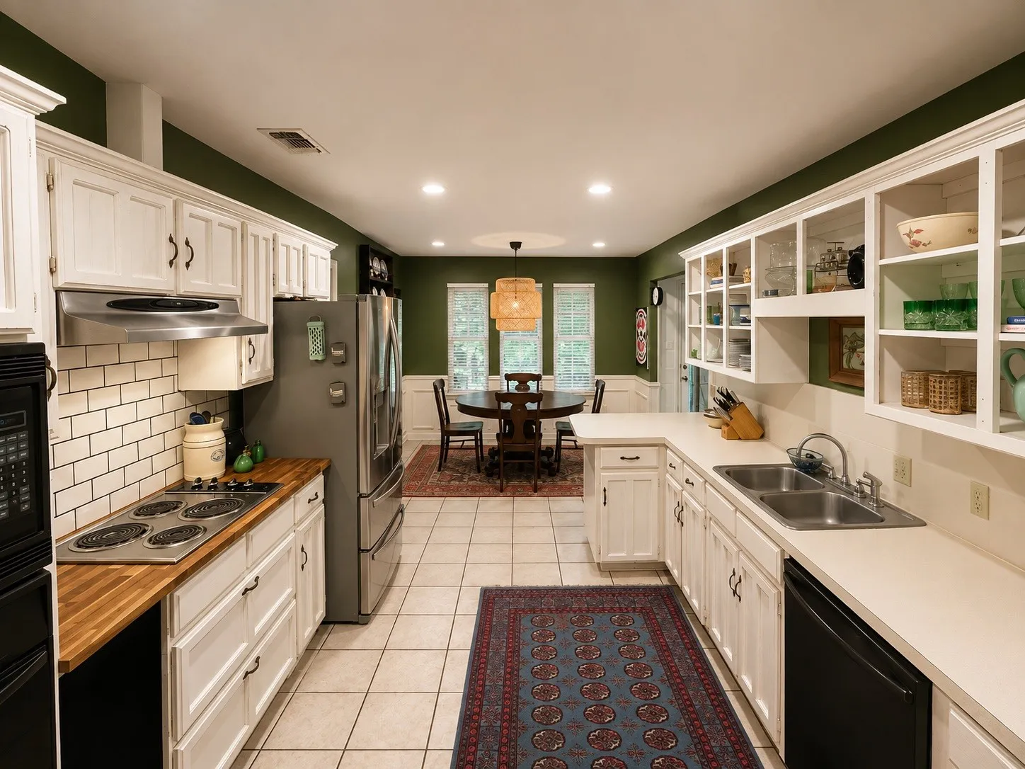 Single Family Residence For Sale in Tarrant County , 2858 Cresthaven Drive, Grapevine, Texas 76051, 3 Bedroom, 2 Bathroom, 2 Garage spaces, 1,894 Sqft, built in 1980, mls#21376127, Real Estate Agent in Grapevine, Homes For Sale in Tarrant county, Homes For Sale in Grapevine, Realtor in Grapevine Texas, Real Estate Brokerage Independent Realty Texas, Luminita Cordes Realtor