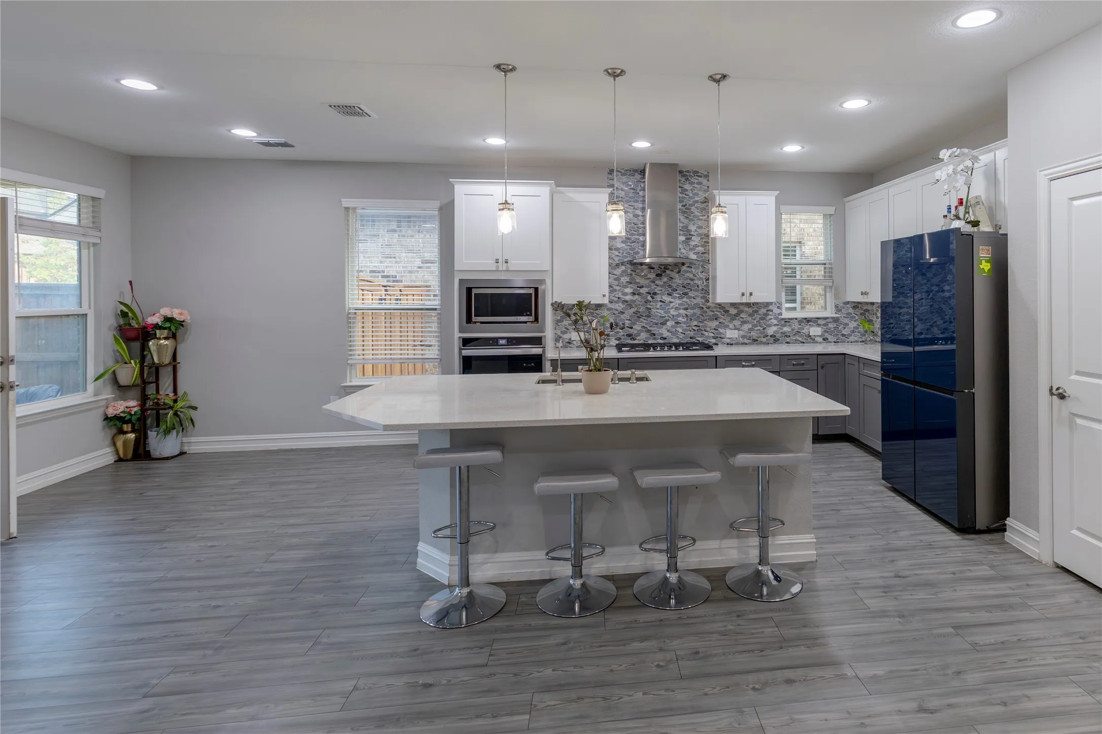 Single Family Residence For Sale in Collin County , 3424 Etta Terrace, Celina, Texas 75009, 4 Bedroom, 3 Bathroom, 2 Garage spaces, 3,359 Sqft, built in 2021, mls#21376195, Real Estate Agent in Celina, Homes For Sale in Collin county, Homes For Sale in Celina, Realtor in Celina Texas, Real Estate Brokerage Independent Realty Texas, Luminita Cordes Realtor