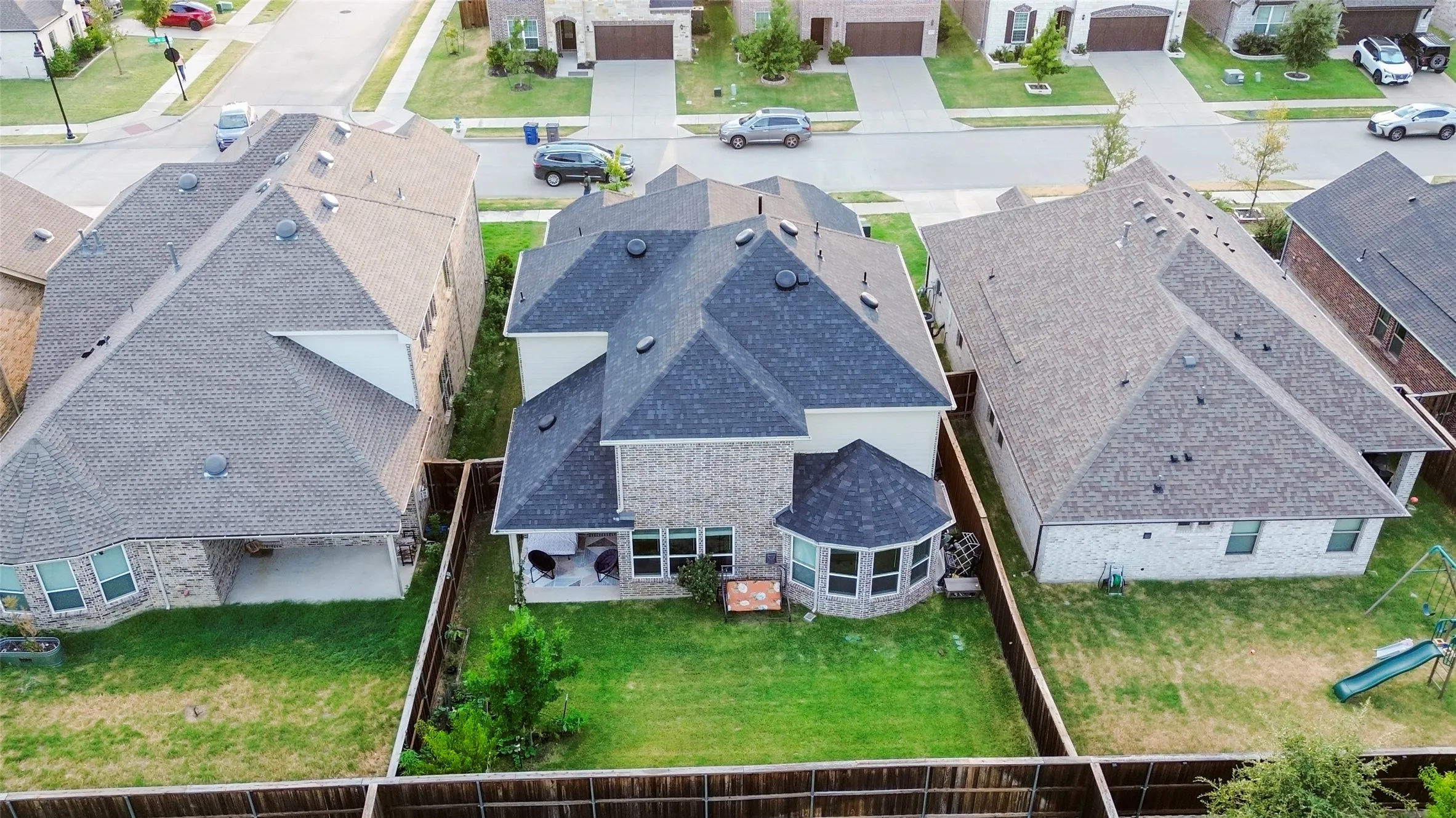 Single Family Residence For Sale in Collin County , 3424 Etta Terrace, Celina, Texas 75009, 4 Bedroom, 3 Bathroom, 2 Garage spaces, 3,359 Sqft, built in 2021, mls#21376195, Real Estate Agent in Celina, Homes For Sale in Collin county, Homes For Sale in Celina, Realtor in Celina Texas, Real Estate Brokerage Independent Realty Texas, Luminita Cordes Realtor