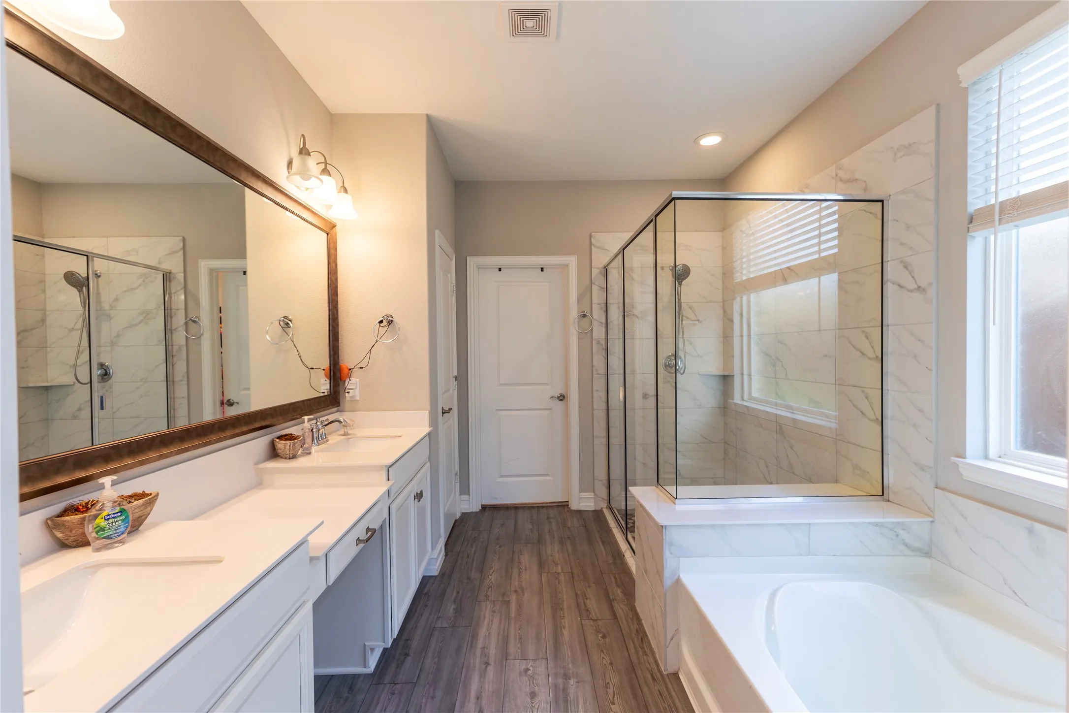 Single Family Residence For Sale in Collin County , 3424 Etta Terrace, Celina, Texas 75009, 4 Bedroom, 3 Bathroom, 2 Garage spaces, 3,359 Sqft, built in 2021, mls#21376195, Real Estate Agent in Celina, Homes For Sale in Collin county, Homes For Sale in Celina, Realtor in Celina Texas, Real Estate Brokerage Independent Realty Texas, Luminita Cordes Realtor