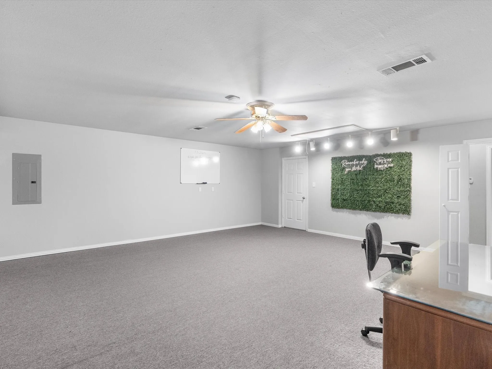 Single Family Residence For Sale in Dallas County , 3024 Encino Drive, Dallas, Texas 75228, 4 Bedroom, 3 Bathroom, 2 Garage spaces, 2,747 Sqft, built in 1991, mls#21376316, Real Estate Agent in Dallas, Homes For Sale in Dallas county, Homes For Sale in Dallas, Realtor in Dallas Texas, Real Estate Brokerage Independent Realty Texas, Luminita Cordes Realtor