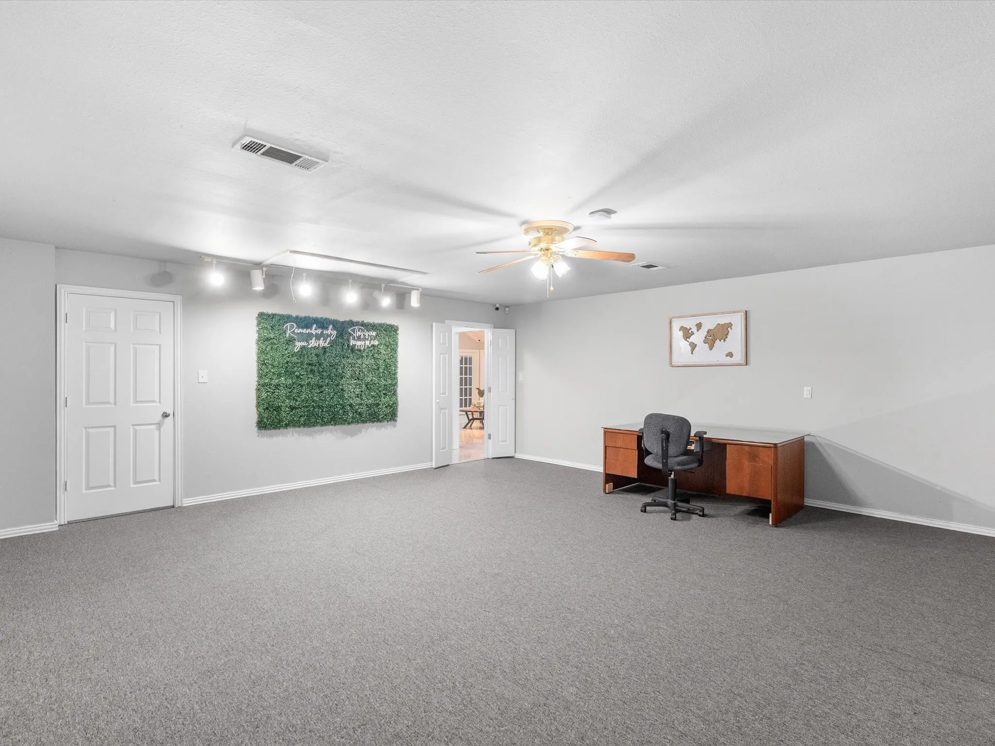 Single Family Residence For Sale in Dallas County , 3024 Encino Drive, Dallas, Texas 75228, 4 Bedroom, 3 Bathroom, 2 Garage spaces, 2,747 Sqft, built in 1991, mls#21376316, Real Estate Agent in Dallas, Homes For Sale in Dallas county, Homes For Sale in Dallas, Realtor in Dallas Texas, Real Estate Brokerage Independent Realty Texas, Luminita Cordes Realtor