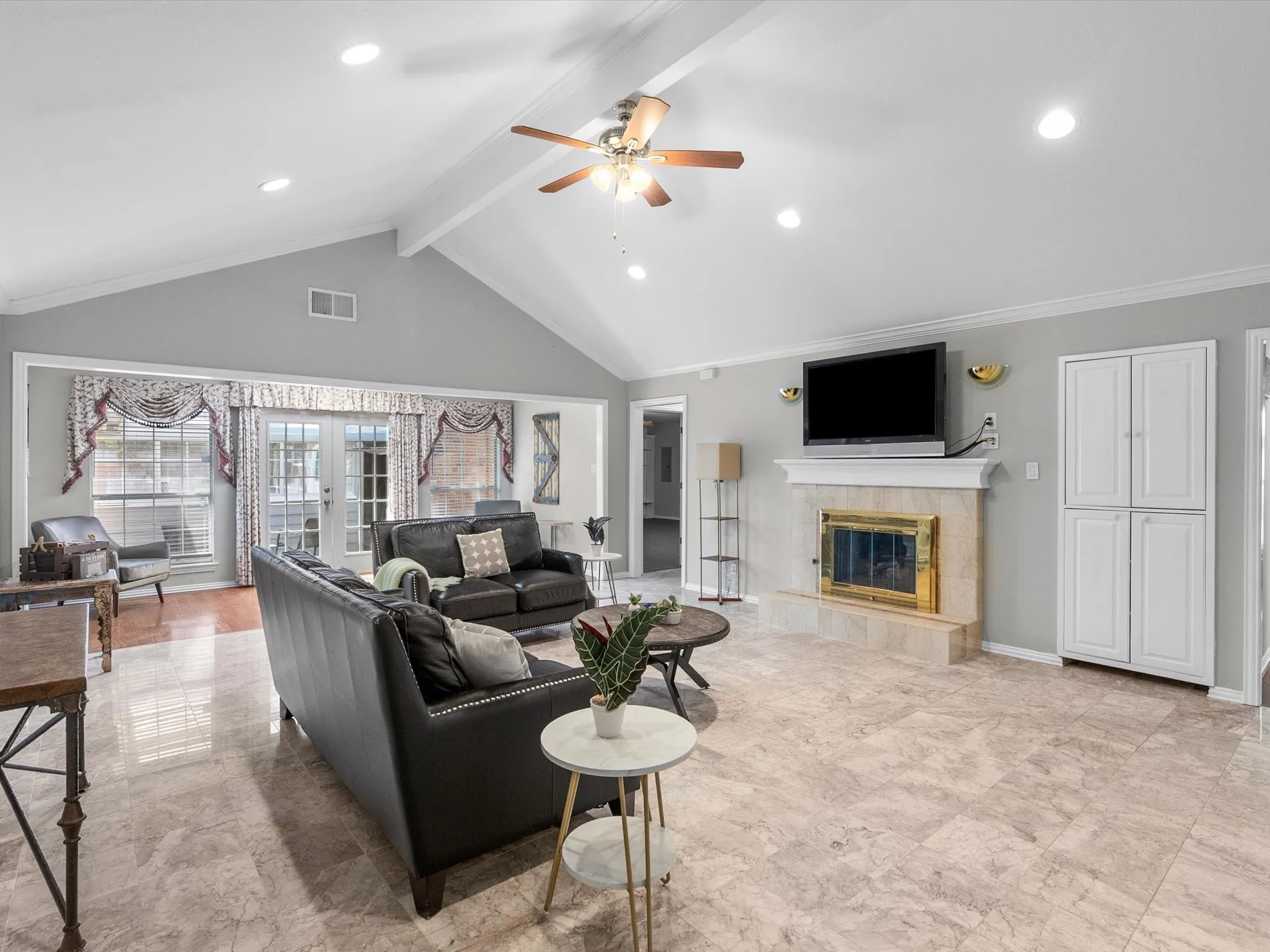 Single Family Residence For Sale in Dallas County , 3024 Encino Drive, Dallas, Texas 75228, 4 Bedroom, 3 Bathroom, 2 Garage spaces, 2,747 Sqft, built in 1991, mls#21376316, Real Estate Agent in Dallas, Homes For Sale in Dallas county, Homes For Sale in Dallas, Realtor in Dallas Texas, Real Estate Brokerage Independent Realty Texas, Luminita Cordes Realtor