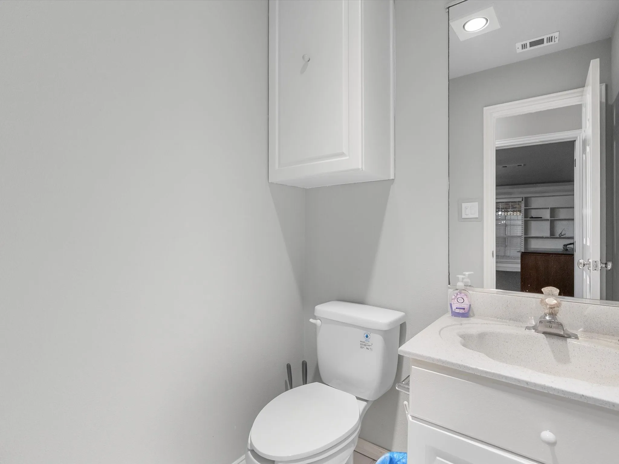 Single Family Residence For Sale in Dallas County , 3024 Encino Drive, Dallas, Texas 75228, 4 Bedroom, 3 Bathroom, 2 Garage spaces, 2,747 Sqft, built in 1991, mls#21376316, Real Estate Agent in Dallas, Homes For Sale in Dallas county, Homes For Sale in Dallas, Realtor in Dallas Texas, Real Estate Brokerage Independent Realty Texas, Luminita Cordes Realtor