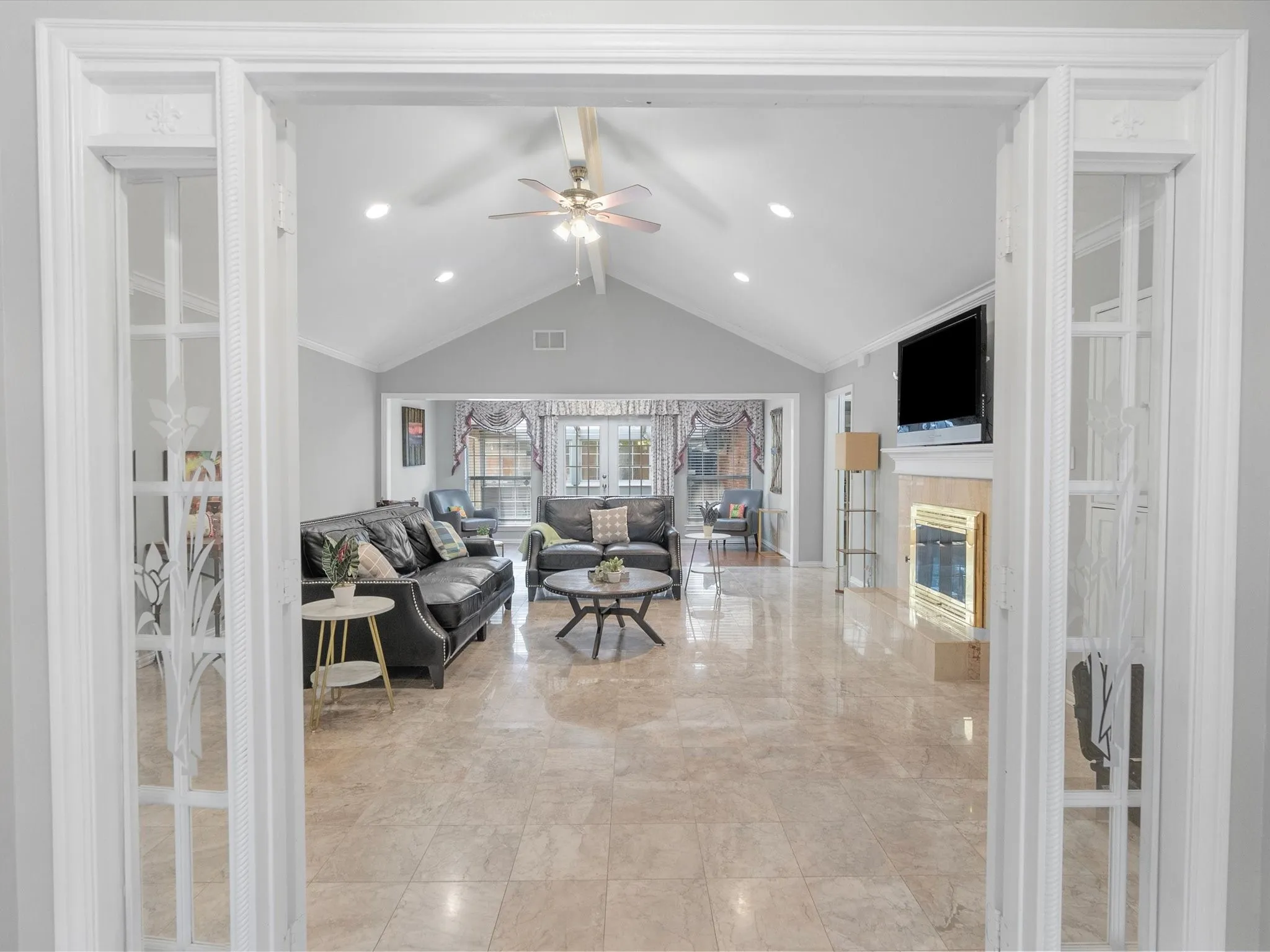 Single Family Residence For Sale in Dallas County , 3024 Encino Drive, Dallas, Texas 75228, 4 Bedroom, 3 Bathroom, 2 Garage spaces, 2,747 Sqft, built in 1991, mls#21376316, Real Estate Agent in Dallas, Homes For Sale in Dallas county, Homes For Sale in Dallas, Realtor in Dallas Texas, Real Estate Brokerage Independent Realty Texas, Luminita Cordes Realtor