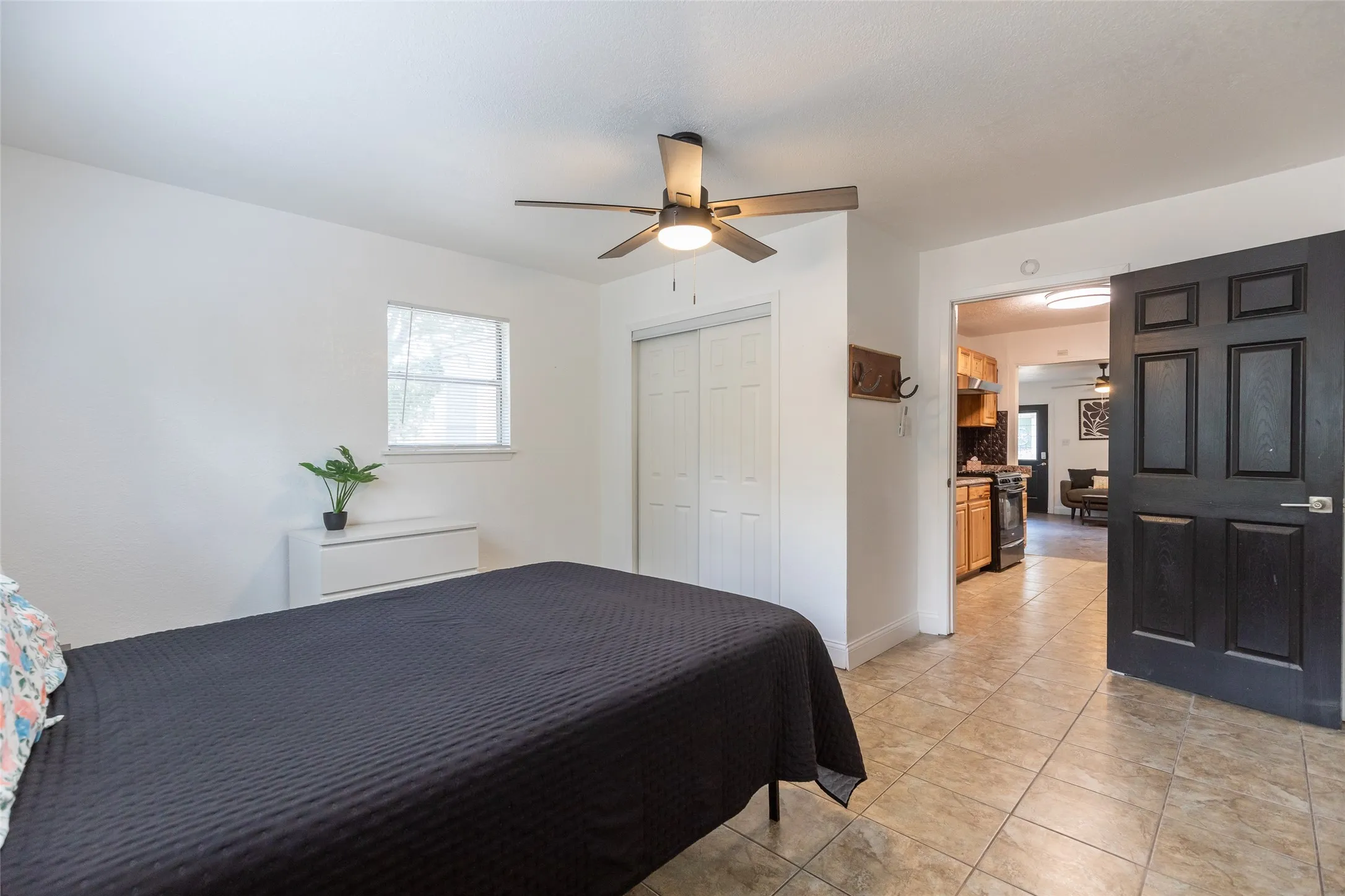 Single Family Residence For Sale in Taylor County , 3010 Bickley Street, Abilene, Texas 79605, 4 Bedroom, 2 Bathroom, Garage spaces, 1,050 Sqft, built in 1945, mls#21373908, Real Estate Agent in Abilene, Homes For Sale in Taylor county, Homes For Sale in Abilene, Realtor in Abilene Texas, Real Estate Brokerage Independent Realty Texas, Luminita Cordes Realtor