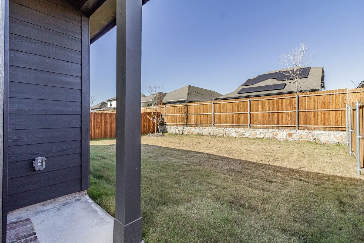 Single Family Residence For Rent in Kaufman County , 2112 River Pine Road, Forney, Texas 75126, 3 Bedroom, 2 Bathroom, 2 Garage spaces, 1,424 Sqft, built in 2023, mls#21376267, Real Estate Agent in Forney, Homes For Rent in Kaufman county, Homes For Rent in Forney, Realtor in Forney Texas, Real Estate Brokerage Independent Realty Texas, Luminita Cordes Realtor