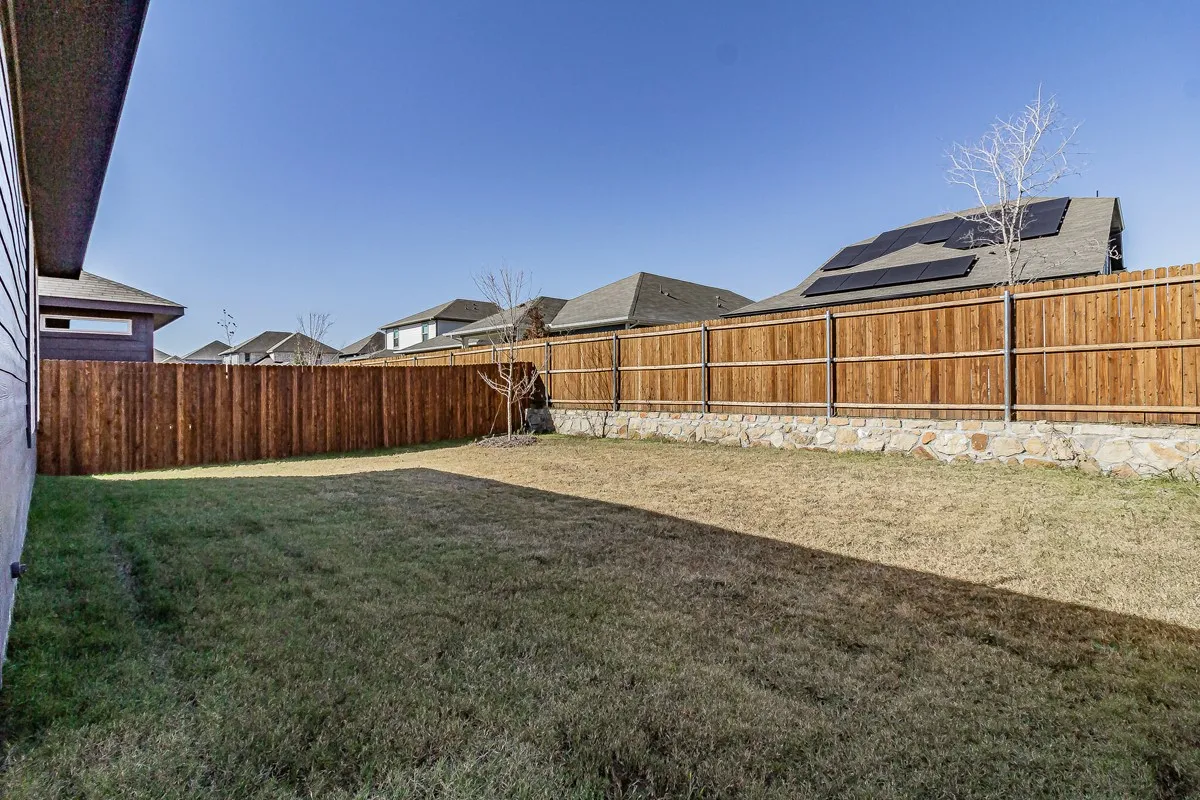 Single Family Residence For Rent in Kaufman County , 2112 River Pine Road, Forney, Texas 75126, 3 Bedroom, 2 Bathroom, 2 Garage spaces, 1,424 Sqft, built in 2023, mls#21376267, Real Estate Agent in Forney, Homes For Rent in Kaufman county, Homes For Rent in Forney, Realtor in Forney Texas, Real Estate Brokerage Independent Realty Texas, Luminita Cordes Realtor