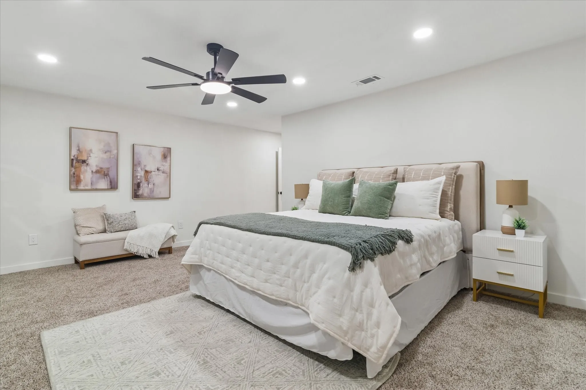 Single Family Residence For Sale in Collin County , 903 Emerson Drive, Allen, Texas 75002, 4 Bedroom, 3 Bathroom, Garage spaces, 2,200 Sqft, built in 1975, mls#21361526, Real Estate Agent in Allen, Homes For Sale in Collin county, Homes For Sale in Allen, Realtor in Allen Texas, Real Estate Brokerage Independent Realty Texas, Luminita Cordes Realtor