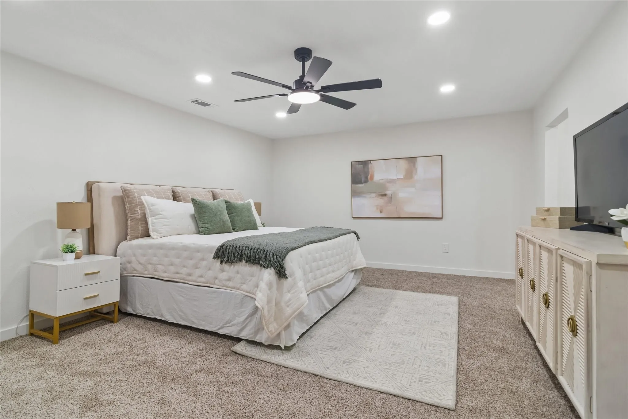 Single Family Residence For Sale in Collin County , 903 Emerson Drive, Allen, Texas 75002, 4 Bedroom, 3 Bathroom, Garage spaces, 2,200 Sqft, built in 1975, mls#21361526, Real Estate Agent in Allen, Homes For Sale in Collin county, Homes For Sale in Allen, Realtor in Allen Texas, Real Estate Brokerage Independent Realty Texas, Luminita Cordes Realtor