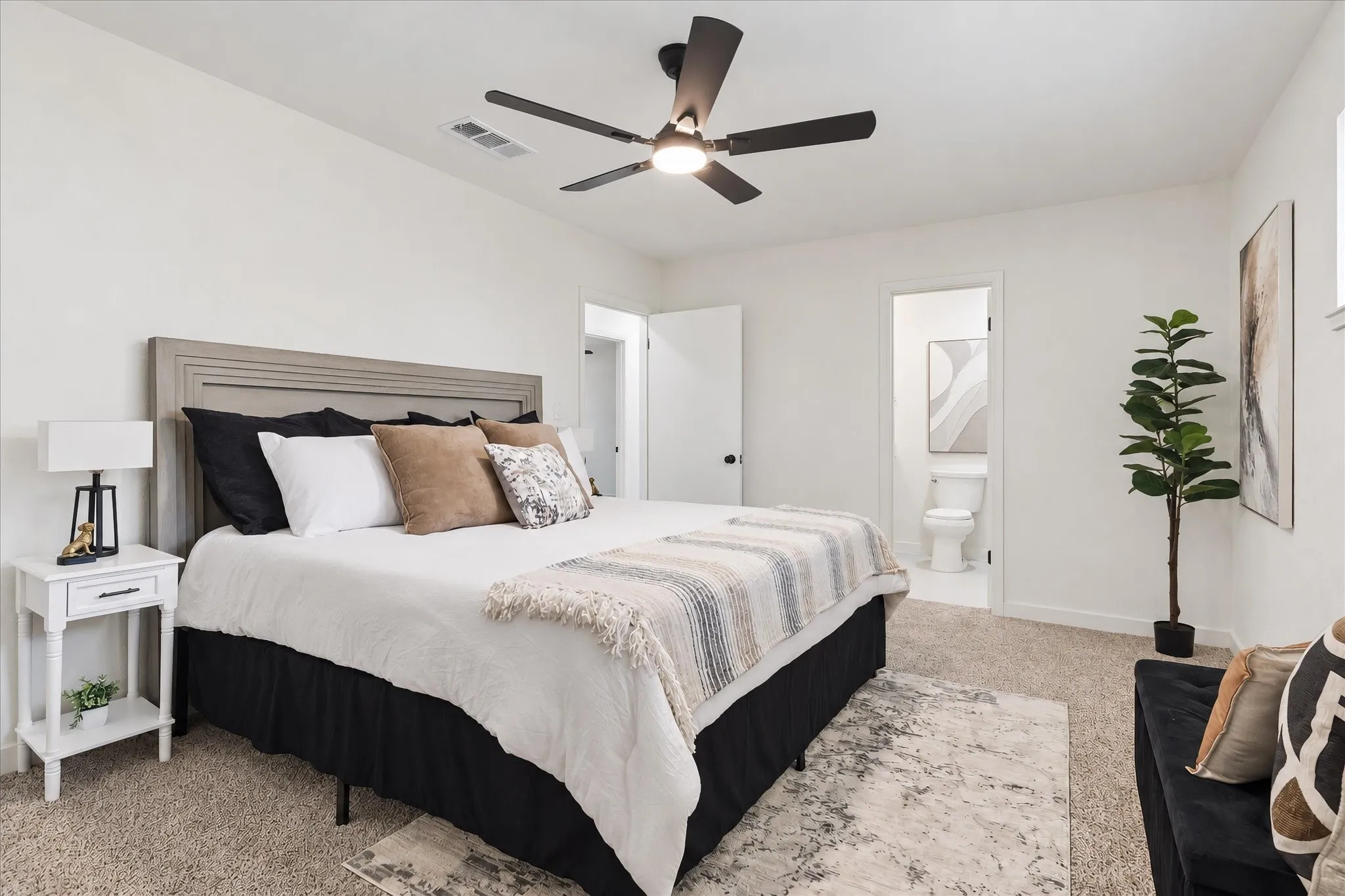 Single Family Residence For Sale in Collin County , 903 Emerson Drive, Allen, Texas 75002, 4 Bedroom, 3 Bathroom, Garage spaces, 2,200 Sqft, built in 1975, mls#21361526, Real Estate Agent in Allen, Homes For Sale in Collin county, Homes For Sale in Allen, Realtor in Allen Texas, Real Estate Brokerage Independent Realty Texas, Luminita Cordes Realtor