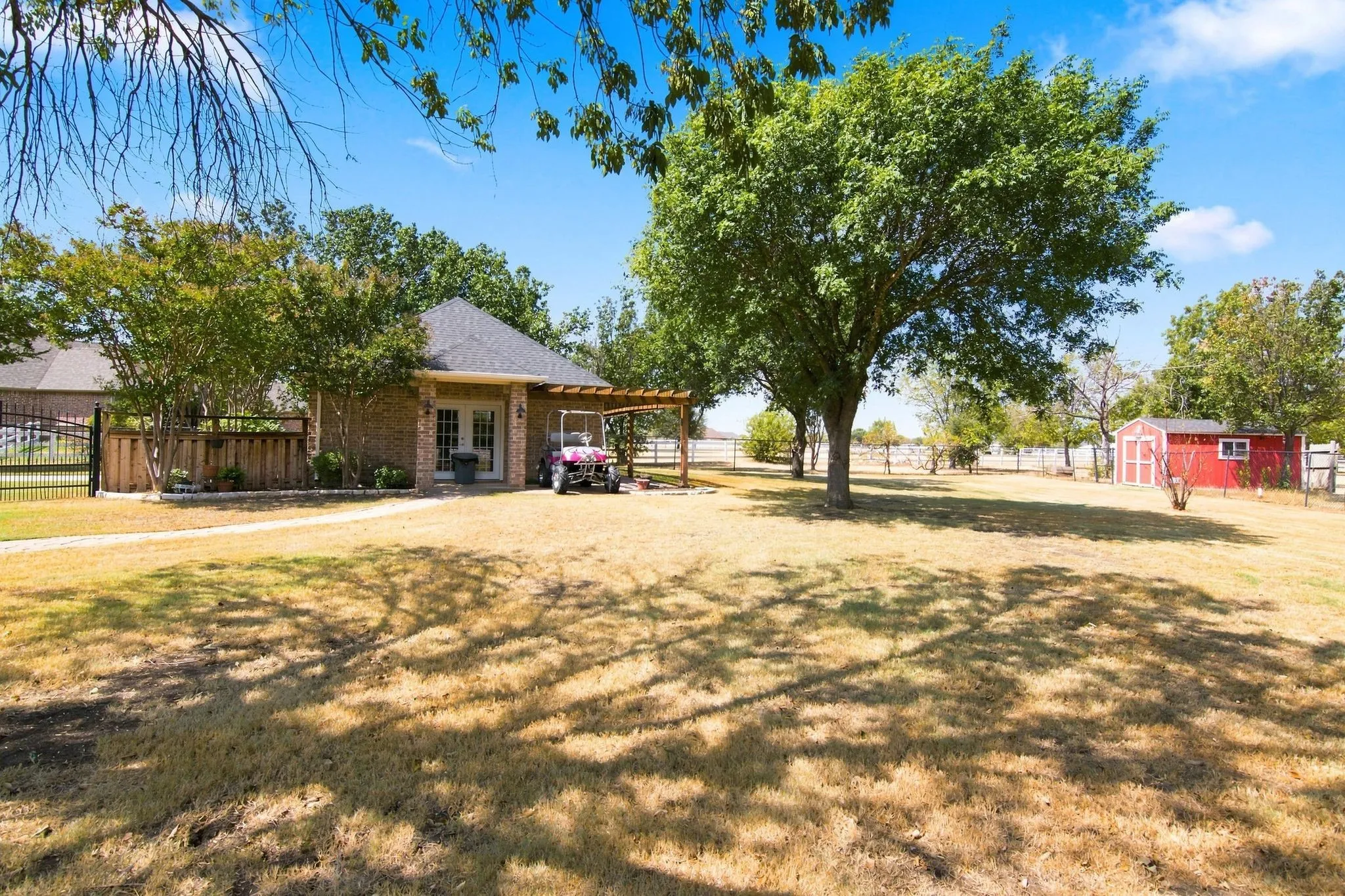 Single Family Residence For Sale in Tarrant County , 1836 Willow Springs Court, Haslet, Texas 76052, 4 Bedroom, 3 Bathroom, 3 Garage spaces, 3,539 Sqft, built in 2003, mls#21376243, Real Estate Agent in Haslet, Homes For Sale in Tarrant county, Homes For Sale in Haslet, Realtor in Haslet Texas, Real Estate Brokerage Independent Realty Texas, Luminita Cordes Realtor