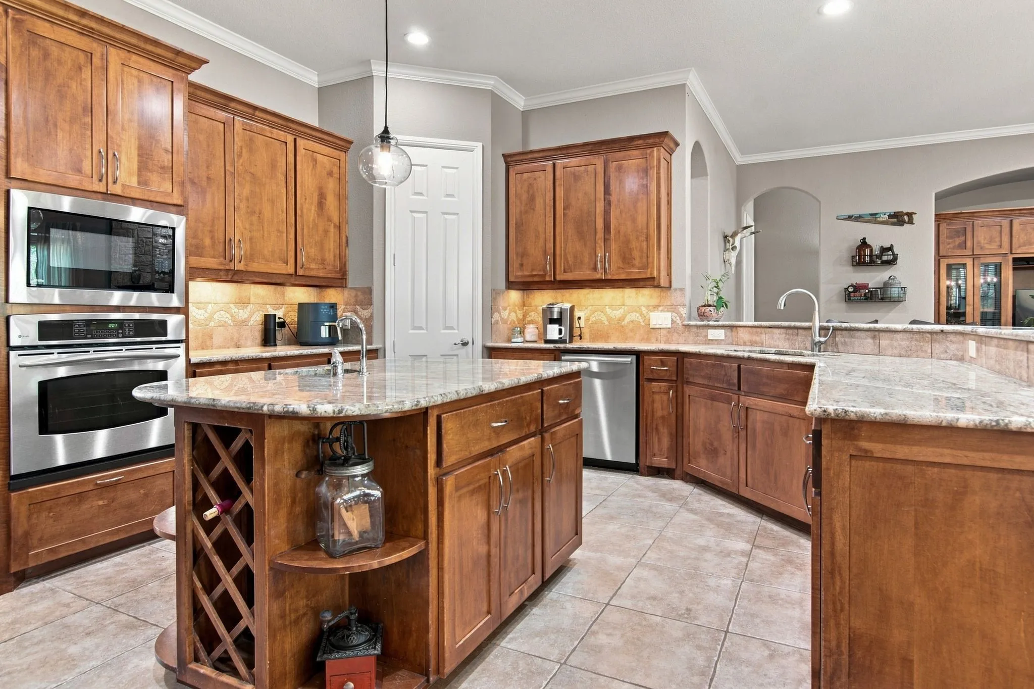 Single Family Residence For Sale in Tarrant County , 1836 Willow Springs Court, Haslet, Texas 76052, 4 Bedroom, 3 Bathroom, 3 Garage spaces, 3,539 Sqft, built in 2003, mls#21376243, Real Estate Agent in Haslet, Homes For Sale in Tarrant county, Homes For Sale in Haslet, Realtor in Haslet Texas, Real Estate Brokerage Independent Realty Texas, Luminita Cordes Realtor