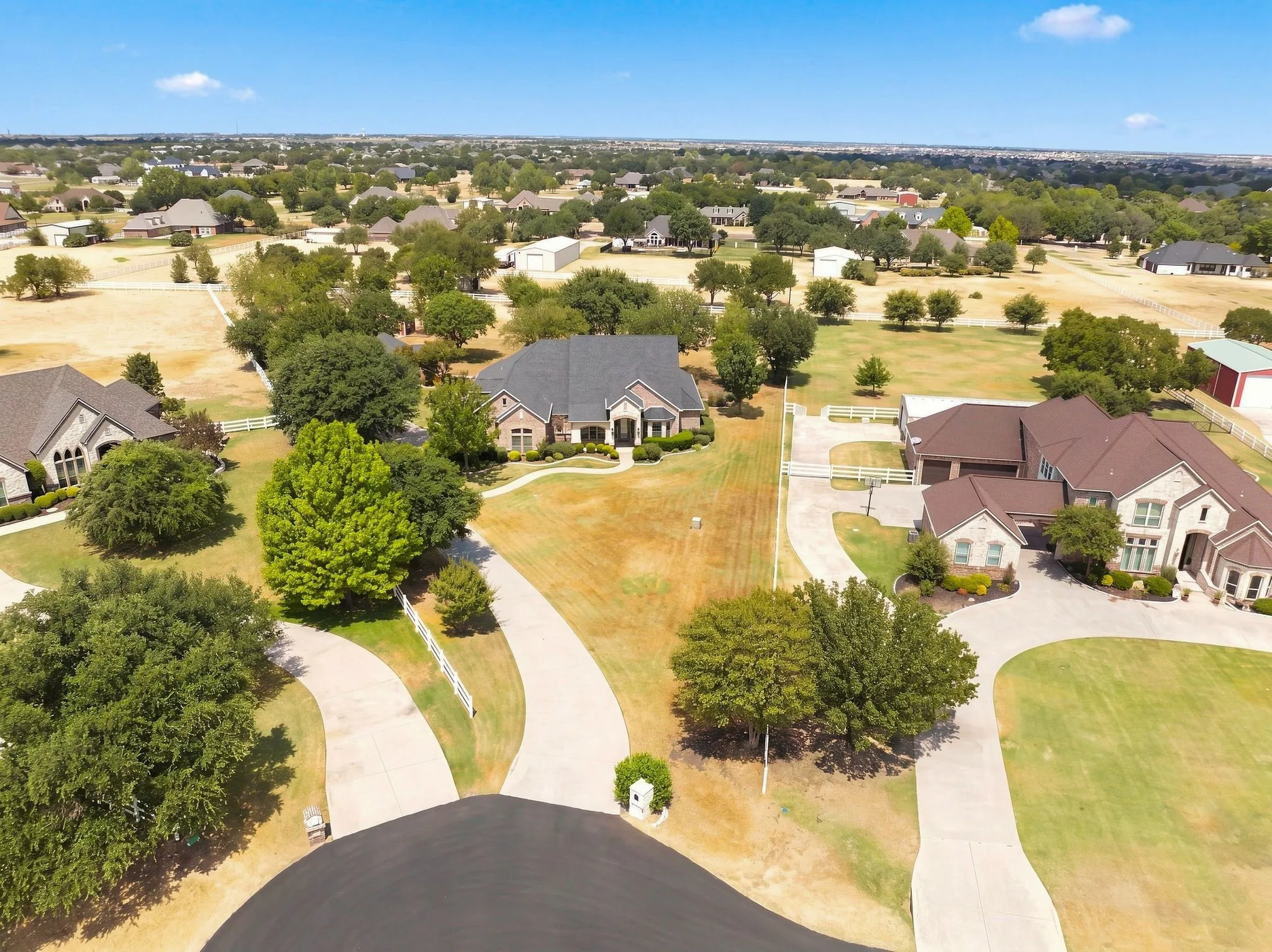 Single Family Residence For Sale in Tarrant County , 1836 Willow Springs Court, Haslet, Texas 76052, 4 Bedroom, 3 Bathroom, 3 Garage spaces, 3,539 Sqft, built in 2003, mls#21376243, Real Estate Agent in Haslet, Homes For Sale in Tarrant county, Homes For Sale in Haslet, Realtor in Haslet Texas, Real Estate Brokerage Independent Realty Texas, Luminita Cordes Realtor