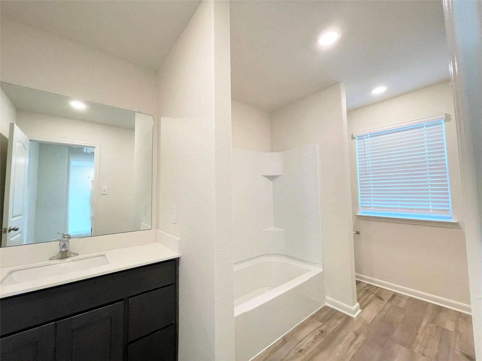 Single Family Residence For Rent in Dallas County , 2033 Delta Downs Drive, Seagoville, Texas 75159, 4 Bedroom, 3 Bathroom, 2 Garage spaces, 2,209 Sqft, built in 2021, mls#21376336, Real Estate Agent in Seagoville, Homes For Rent in Dallas county, Homes For Rent in Seagoville, Realtor in Seagoville Texas, Real Estate Brokerage Independent Realty Texas, Luminita Cordes Realtor