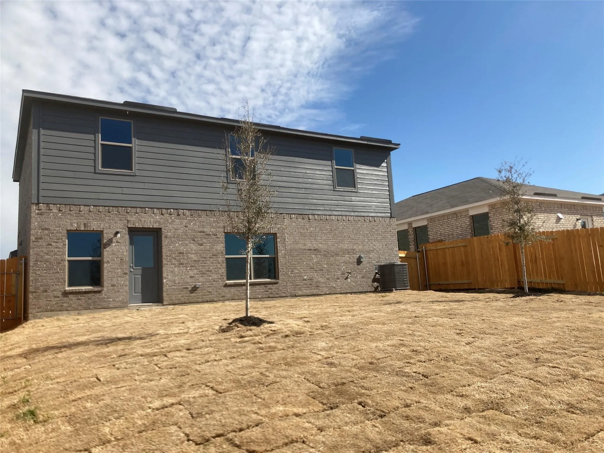 Single Family Residence For Rent in Dallas County , 2033 Delta Downs Drive, Seagoville, Texas 75159, 4 Bedroom, 3 Bathroom, 2 Garage spaces, 2,209 Sqft, built in 2021, mls#21376336, Real Estate Agent in Seagoville, Homes For Rent in Dallas county, Homes For Rent in Seagoville, Realtor in Seagoville Texas, Real Estate Brokerage Independent Realty Texas, Luminita Cordes Realtor