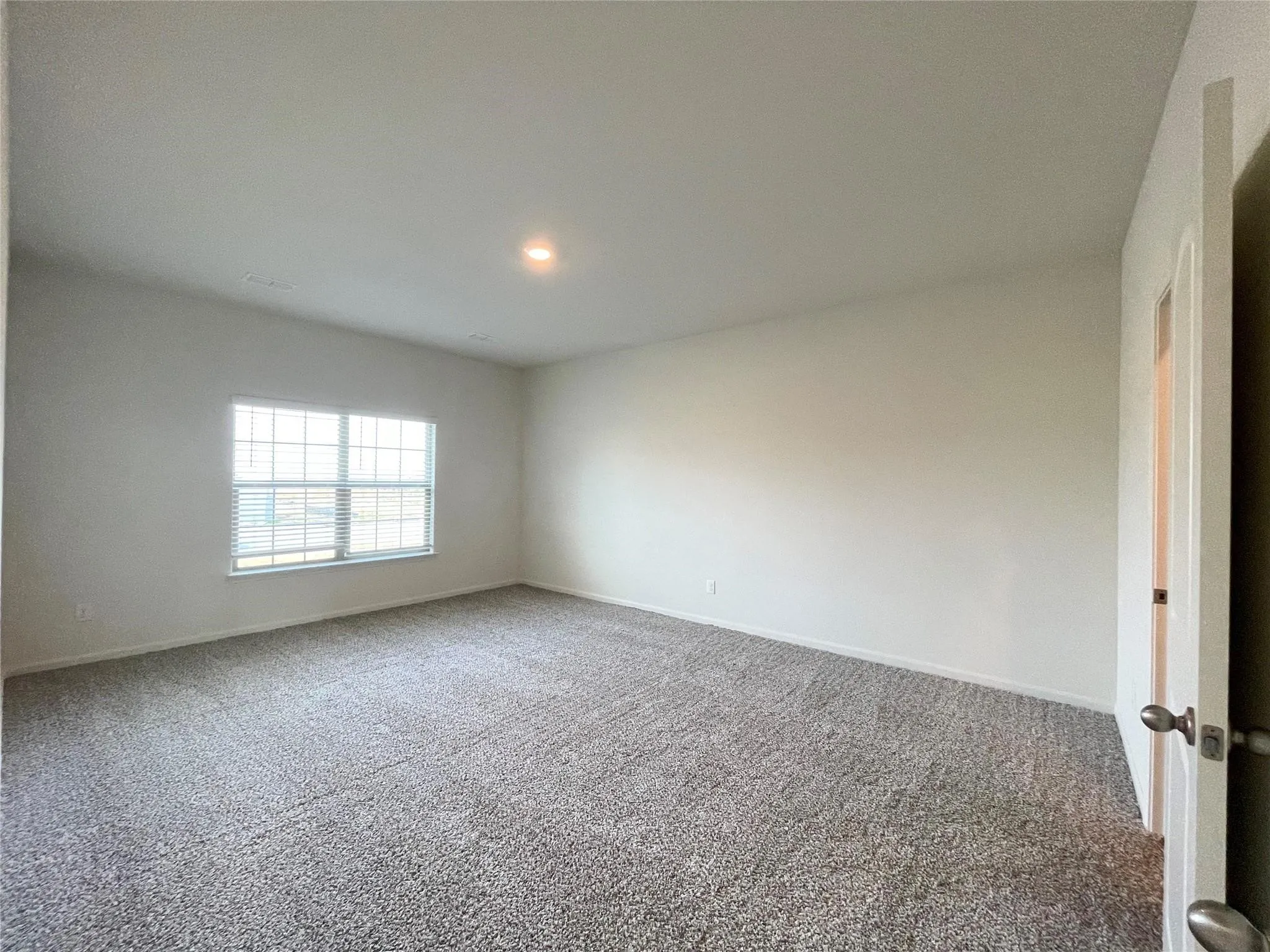 Single Family Residence For Rent in Dallas County , 2033 Delta Downs Drive, Seagoville, Texas 75159, 4 Bedroom, 3 Bathroom, 2 Garage spaces, 2,209 Sqft, built in 2021, mls#21376336, Real Estate Agent in Seagoville, Homes For Rent in Dallas county, Homes For Rent in Seagoville, Realtor in Seagoville Texas, Real Estate Brokerage Independent Realty Texas, Luminita Cordes Realtor