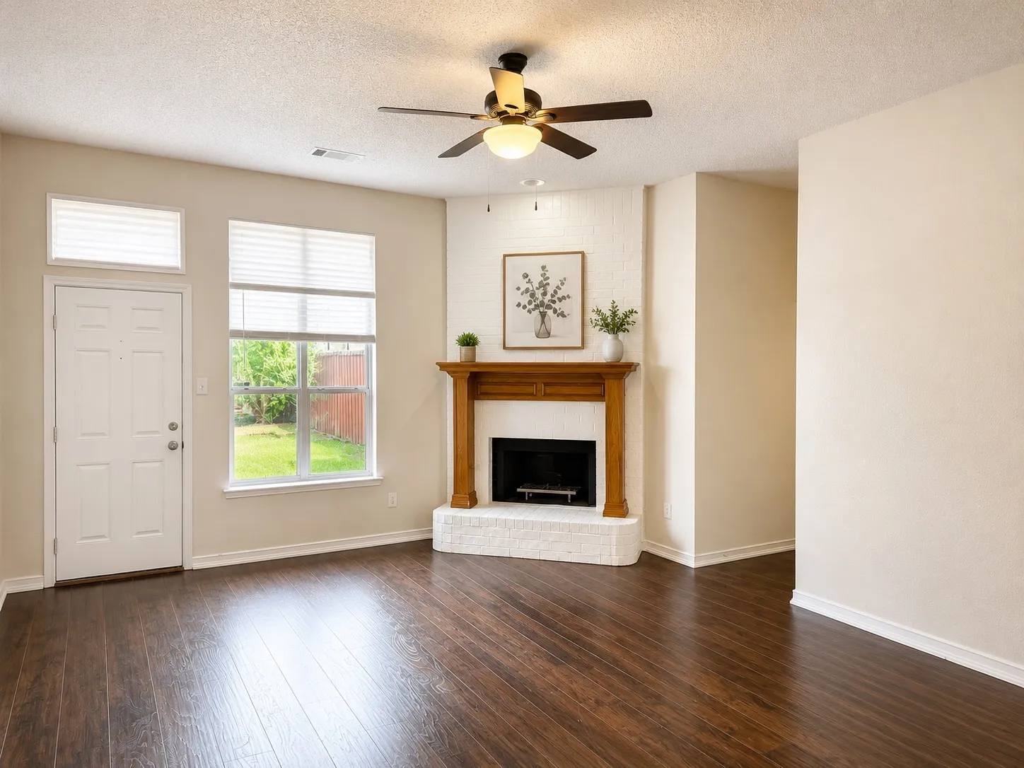 Single Family Residence For Rent in Collin County , 827 Cornell Lane, Allen, Texas 75002, 3 Bedroom, 2 Bathroom, 2 Garage spaces, 1,648 Sqft, built in 1993, mls#21376343, Real Estate Agent in Allen, Homes For Rent in Collin county, Homes For Rent in Allen, Realtor in Allen Texas, Real Estate Brokerage Independent Realty Texas, Luminita Cordes Realtor