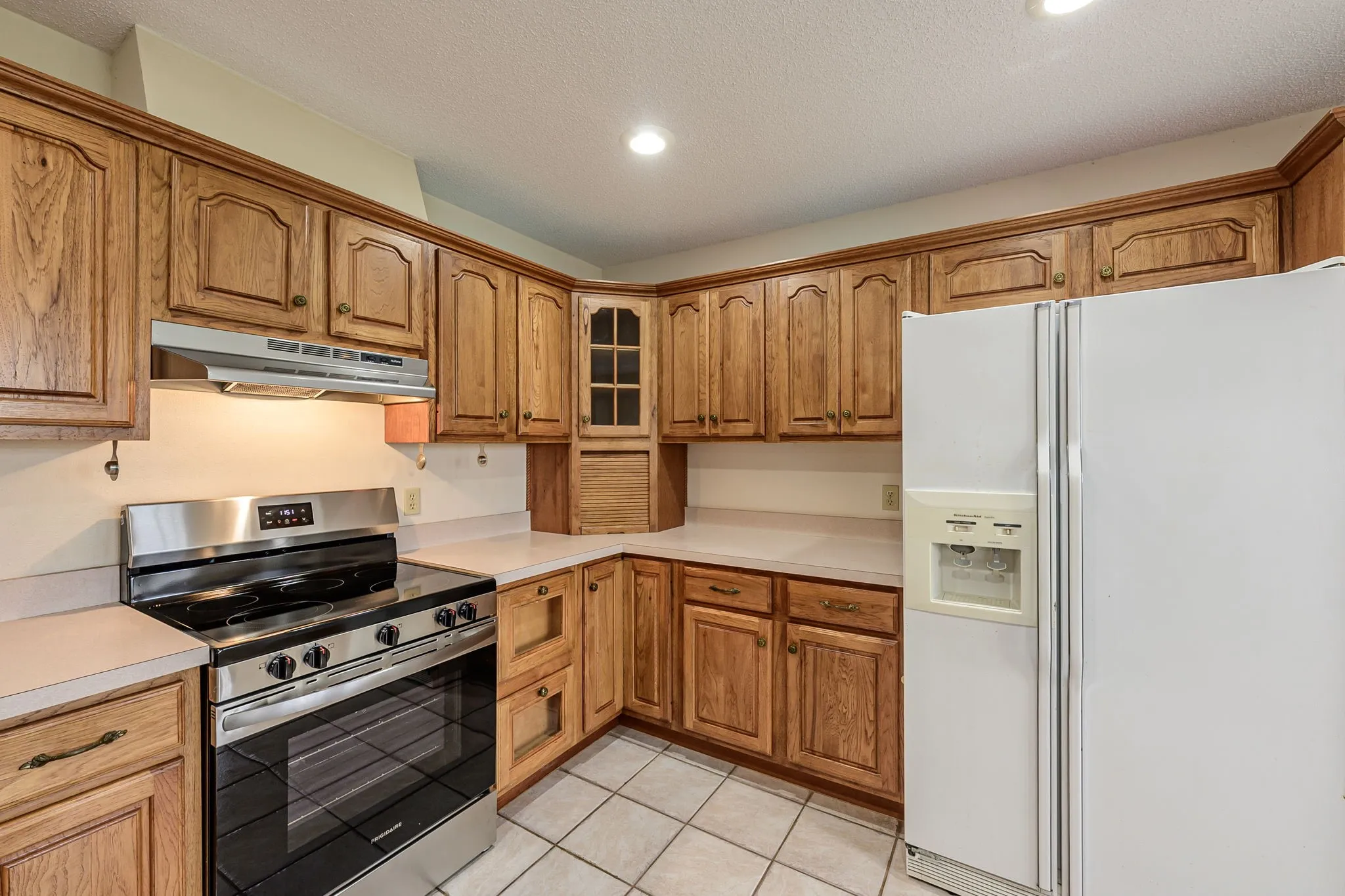 Single Family Residence For Sale in Henderson County , 14187 Fm 1615, Athens, Texas 75752, 3 Bedroom, 2 Bathroom, 2 Garage spaces, 2,027 Sqft, built in 1997, mls#21376337, Real Estate Agent in Athens, Homes For Sale in Henderson county, Homes For Sale in Athens, Realtor in Athens Texas, Real Estate Brokerage Independent Realty Texas, Luminita Cordes Realtor