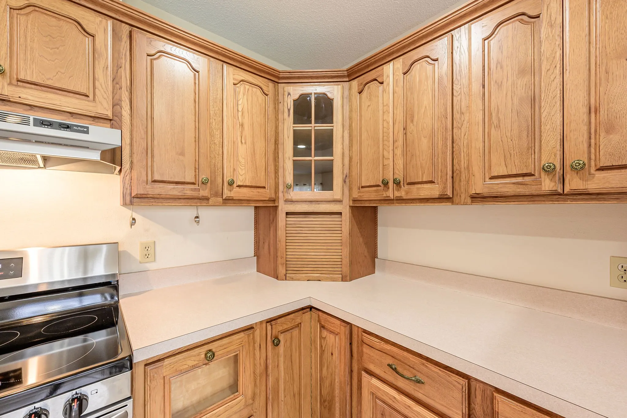 Single Family Residence For Sale in Henderson County , 14187 Fm 1615, Athens, Texas 75752, 3 Bedroom, 2 Bathroom, 2 Garage spaces, 2,027 Sqft, built in 1997, mls#21376337, Real Estate Agent in Athens, Homes For Sale in Henderson county, Homes For Sale in Athens, Realtor in Athens Texas, Real Estate Brokerage Independent Realty Texas, Luminita Cordes Realtor