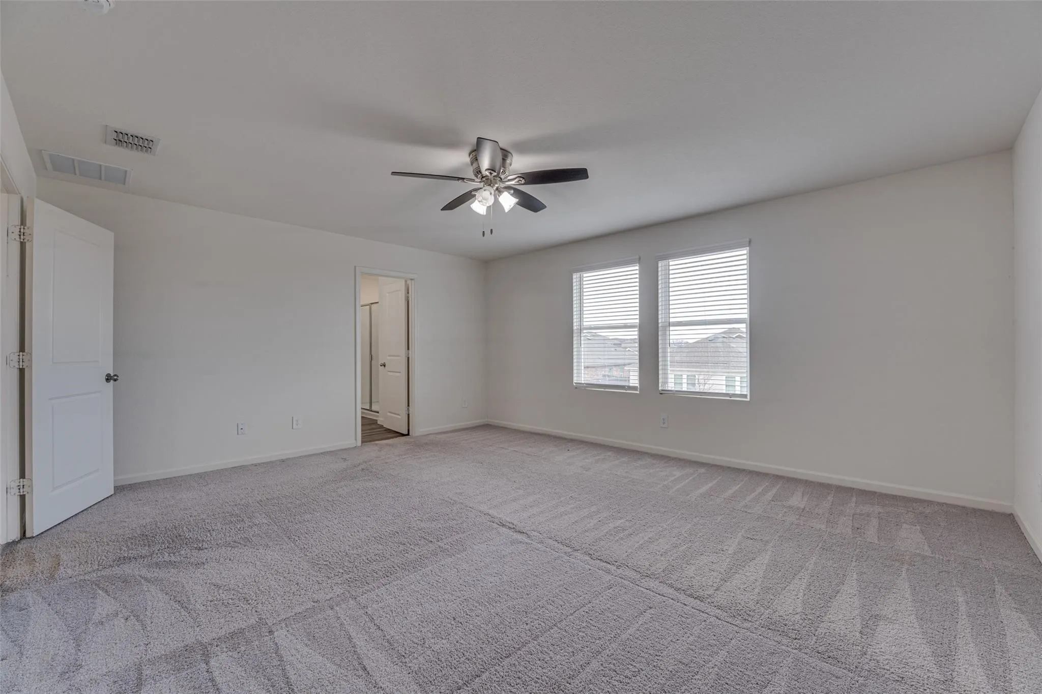 Single Family Residence For Rent in Collin County , 767 Camden Drive, Lavon, Texas 75166, 4 Bedroom, 3 Bathroom, 2 Garage spaces, 2,401 Sqft, built in 2022, mls#21366241, Real Estate Agent in Lavon, Homes For Rent in Collin county, Homes For Rent in Lavon, Realtor in Lavon Texas, Real Estate Brokerage Independent Realty Texas, Luminita Cordes Realtor