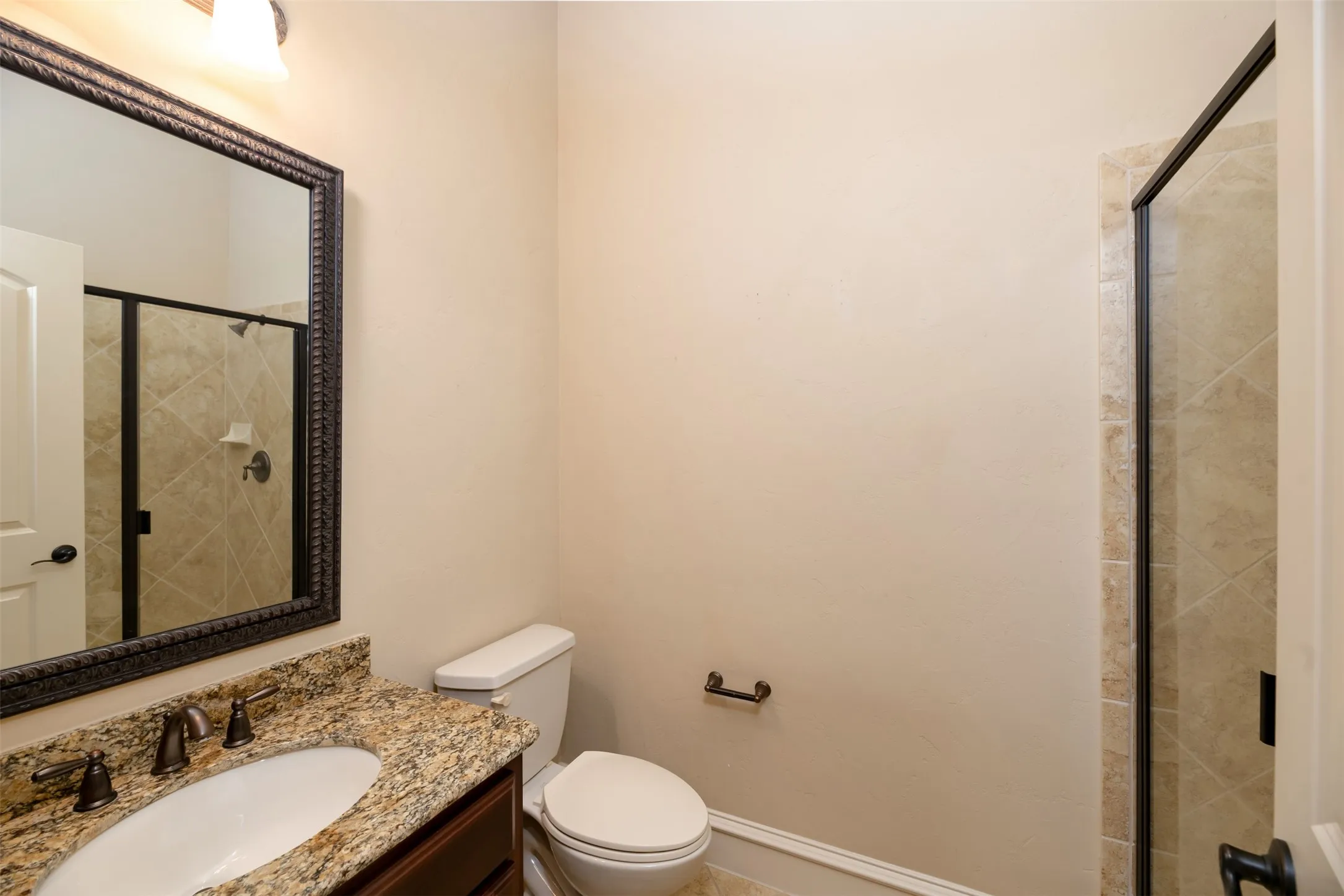 Townhouse For Rent in Collin County , 7914 Bishop Road, Plano, Texas 75024, 3 Bedroom, 4 Bathroom, 2 Garage spaces, 2,046 Sqft, built in 2007, mls#21375797, Real Estate Agent in Plano, Homes For Rent in Collin county, Homes For Rent in Plano, Realtor in Plano Texas, Real Estate Brokerage Independent Realty Texas, Luminita Cordes Realtor